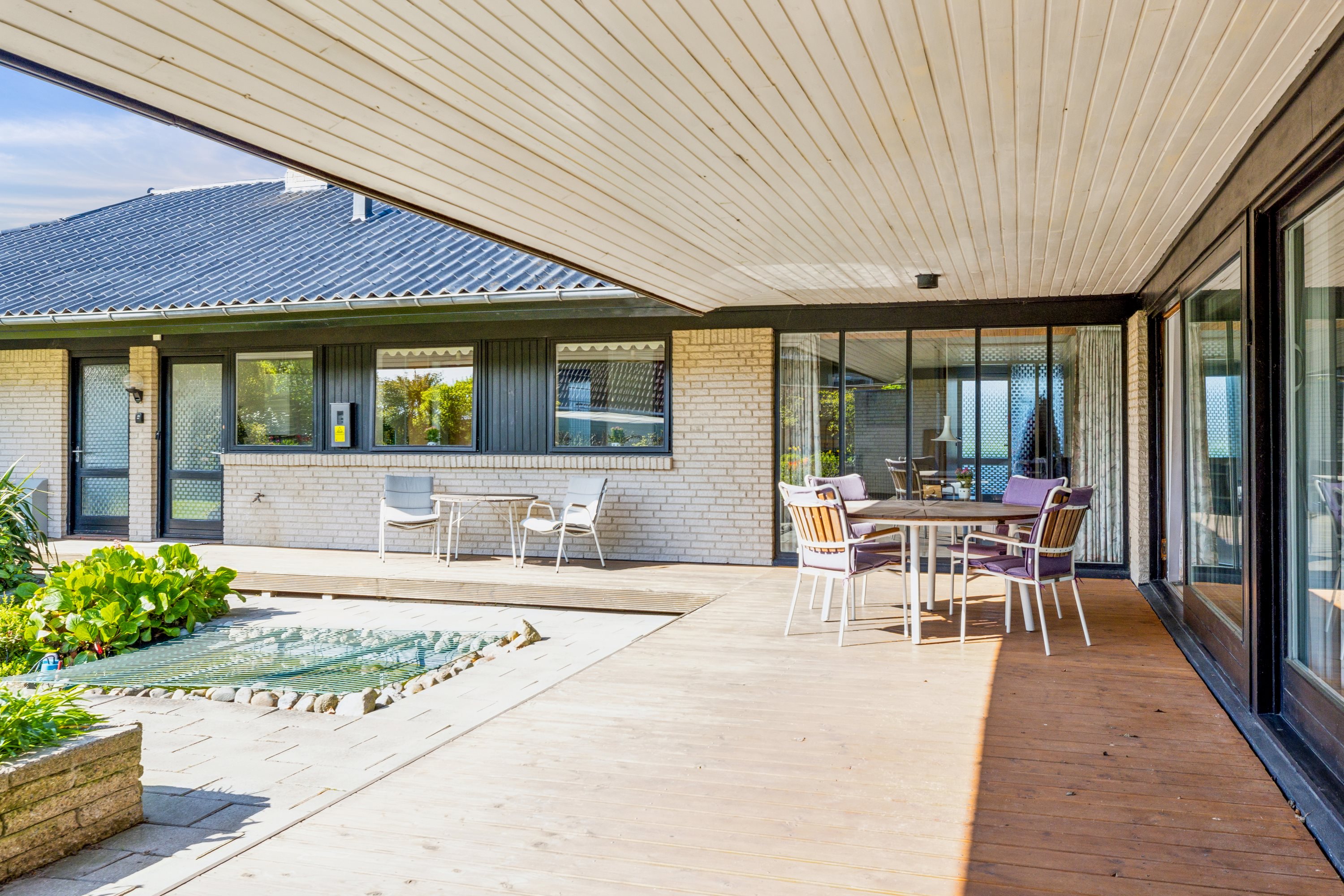 Fremhævet terrasse billede i fuldskærmstilstand. Billede af Brinken 27, 6300 Gråsten