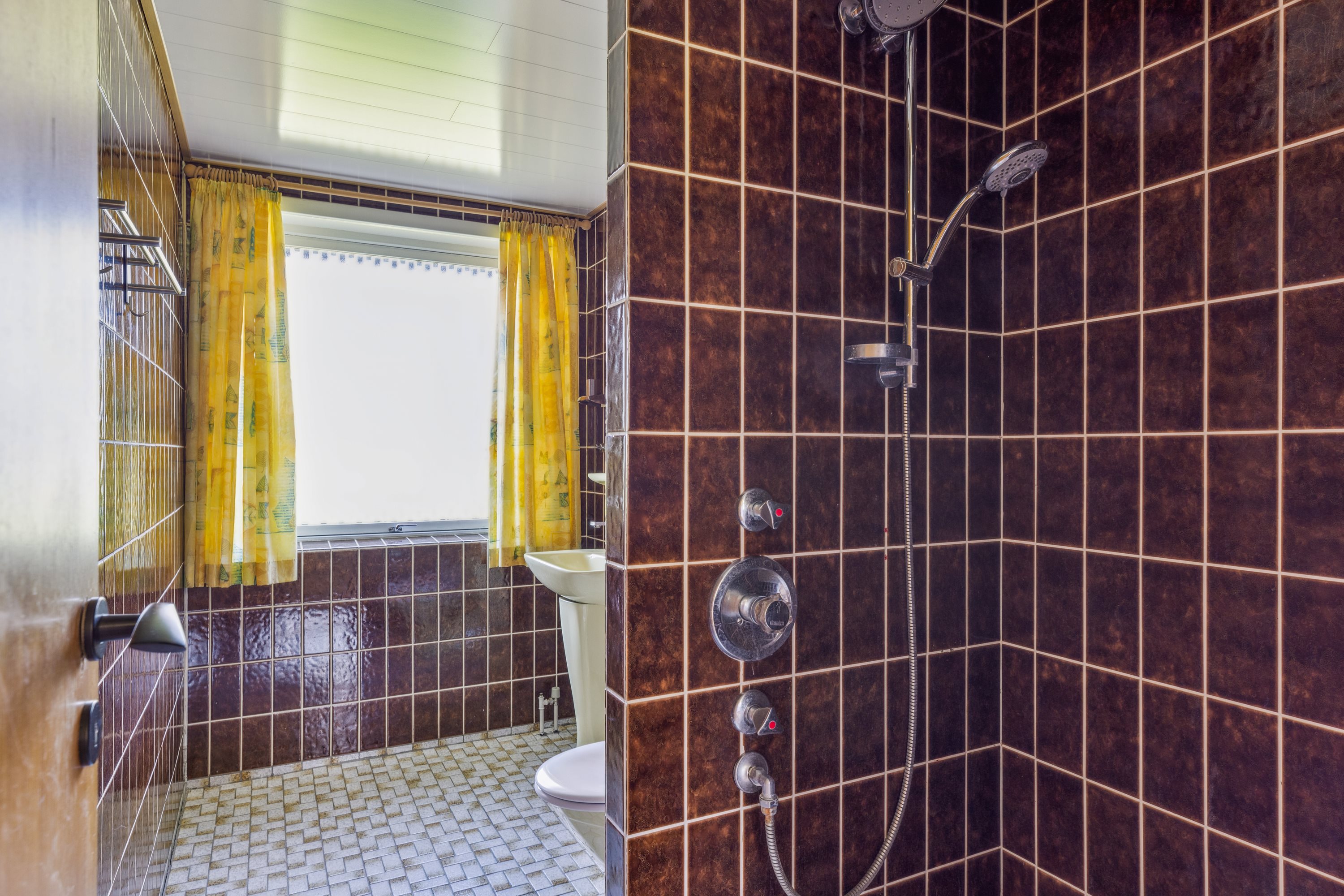 Fremhævet badeværelse billede i fuldskærmstilstand. Billede af Brinken 27, 6300 Gråsten