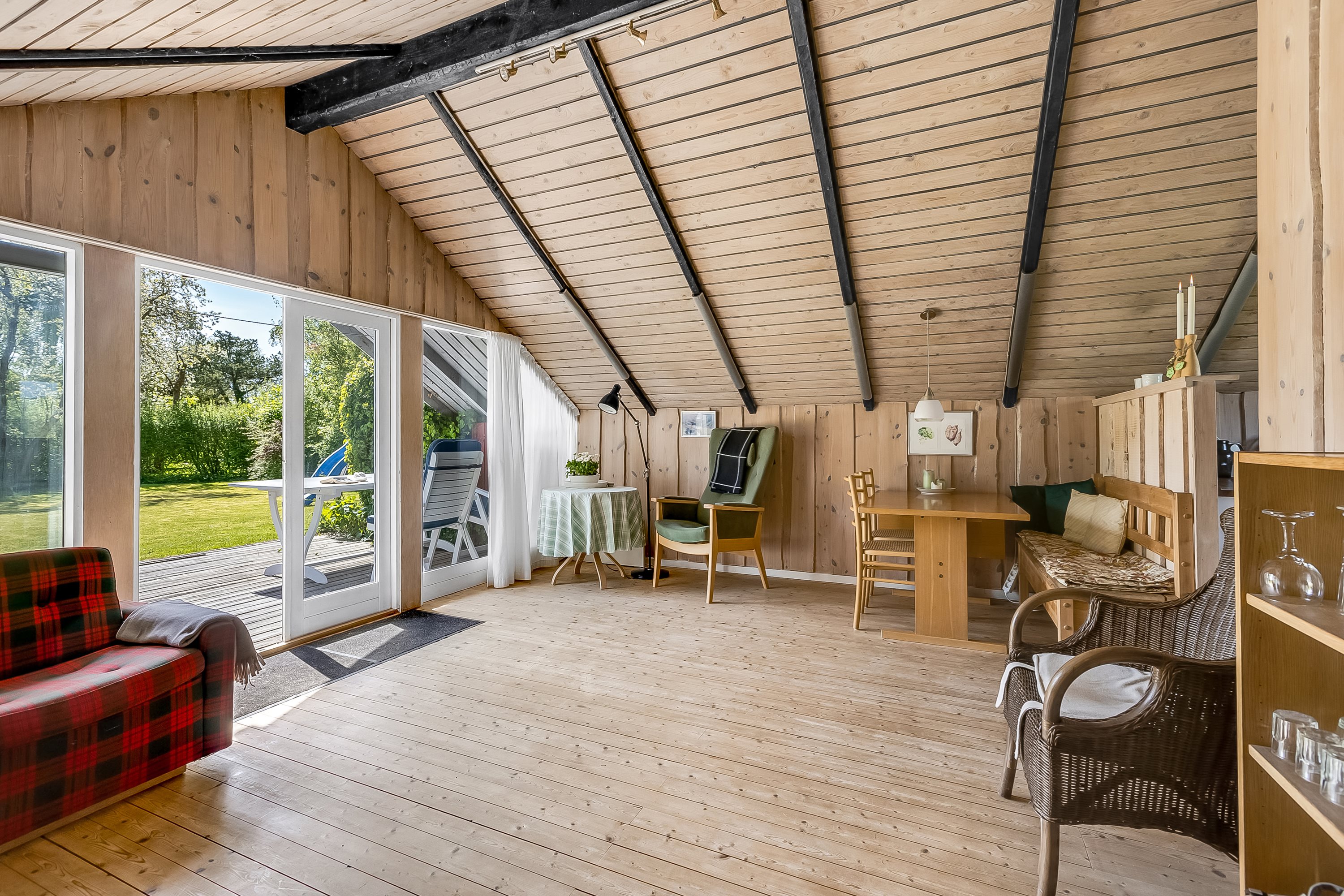 Fremhævet stue billede i fuldskærmstilstand. Billede af Bøgenonnevej 3, Kelstrup, 4200 Slagelse