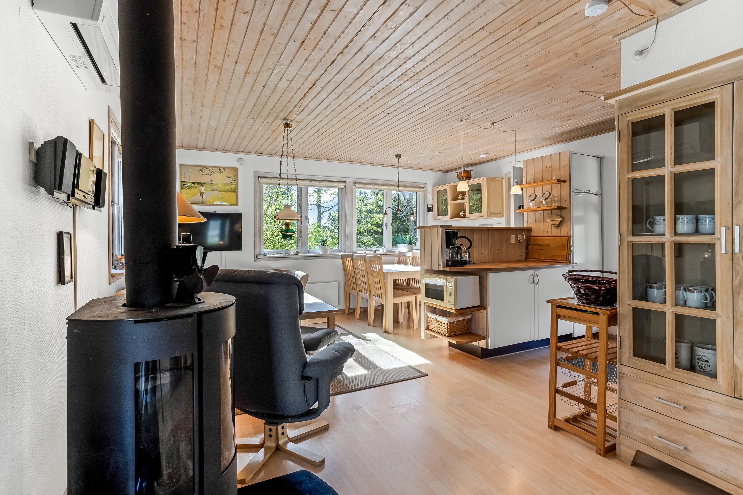 Miniaturebillede 2: stue. Billede af Elmestræde 16, Hummingen, 4983 Dannemare