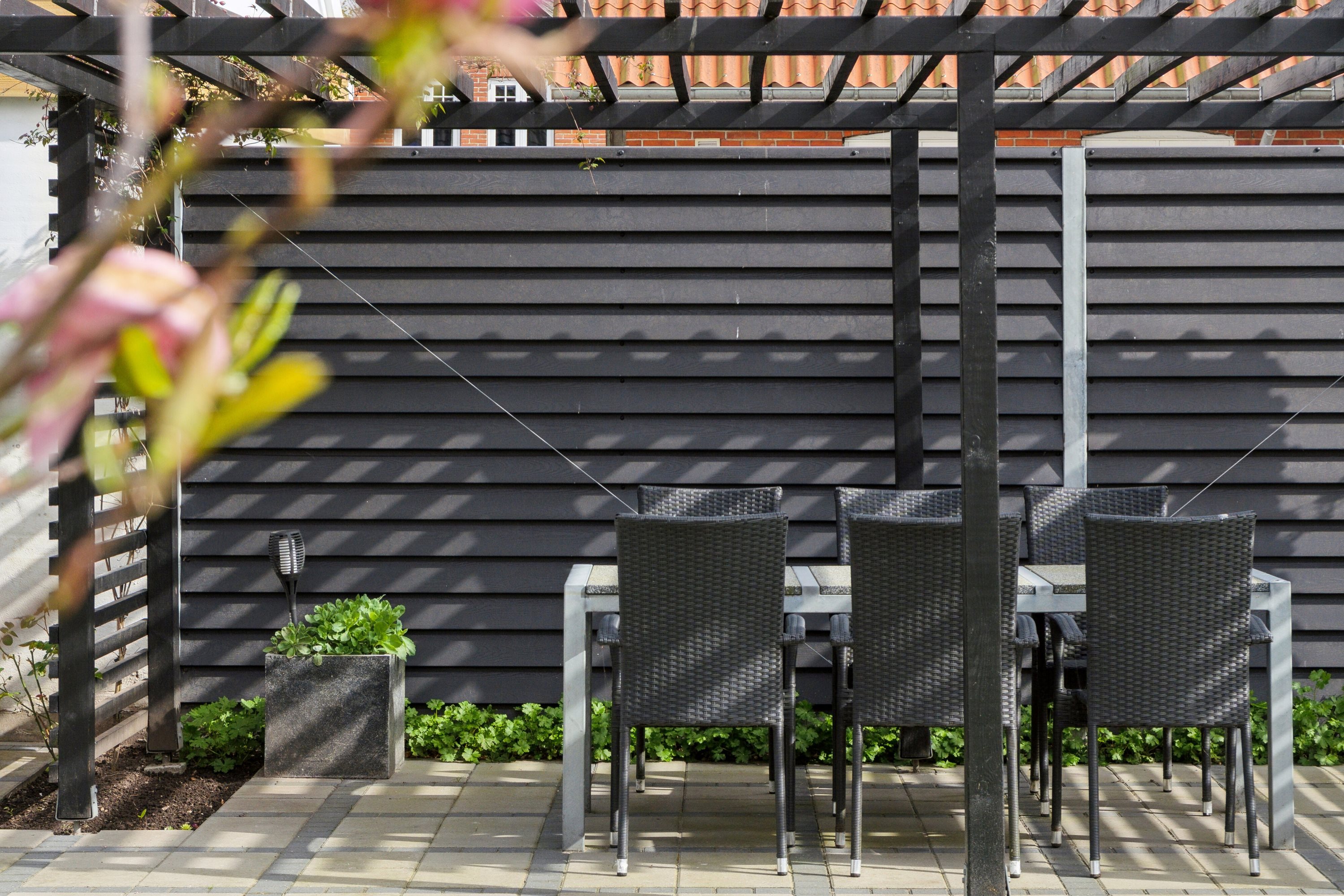 Fremhævet udendørs billede i fuldskærmstilstand. Billede af Elmegade 22, 7700 Thisted