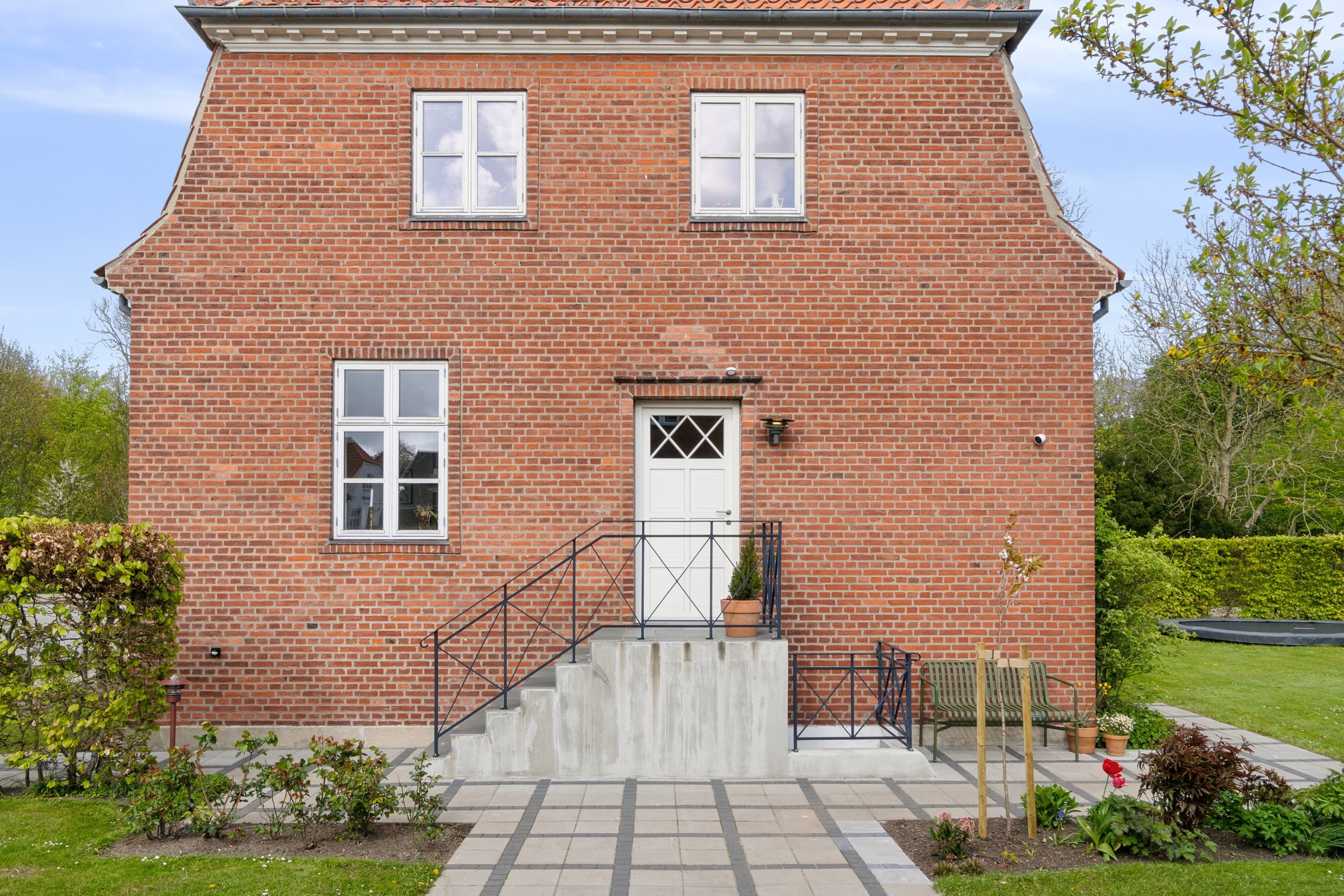 Fremhævet udendørs billede i fuldskærmstilstand. Billede af Elmegade 22, 7700 Thisted