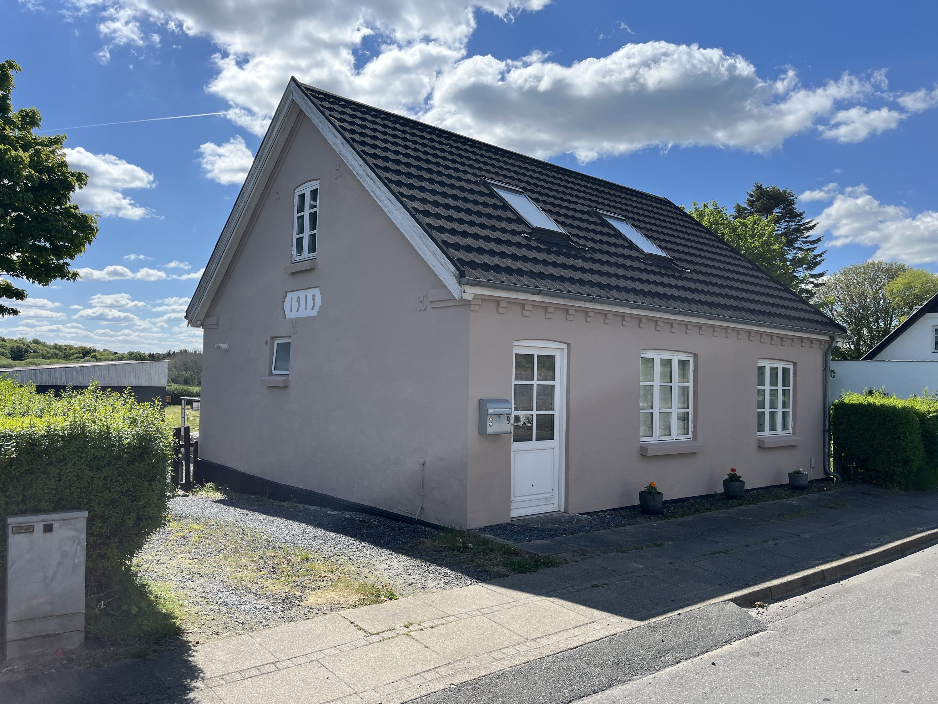 Fremhævet  billede i fuldskærmstilstand. Billede af Bækkegårdsvej 9, Sparkær, 8800 Viborg