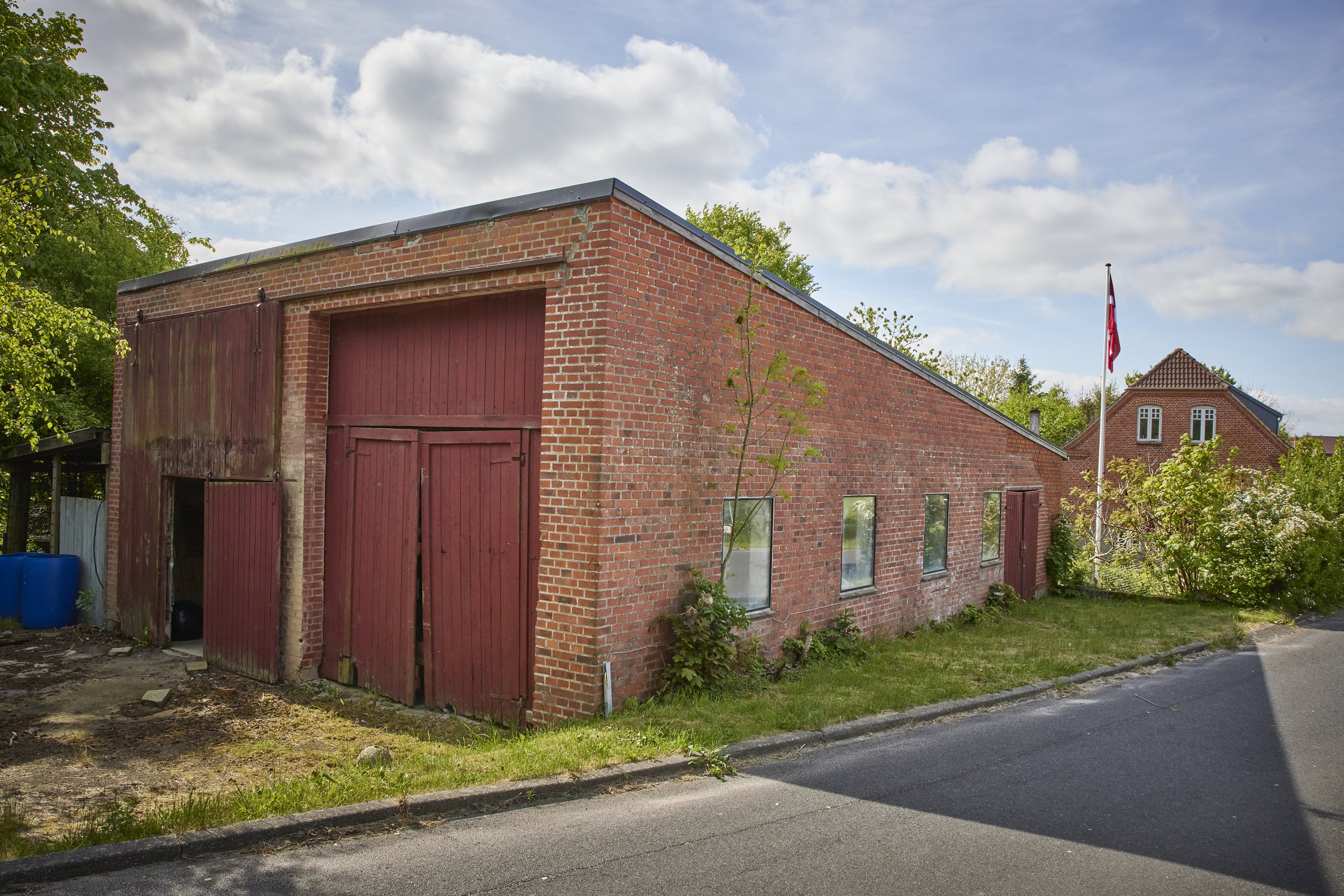 Fremhævet udhus billede i fuldskærmstilstand. Billede af Fårupvej 26, 8840 Rødkærsbro