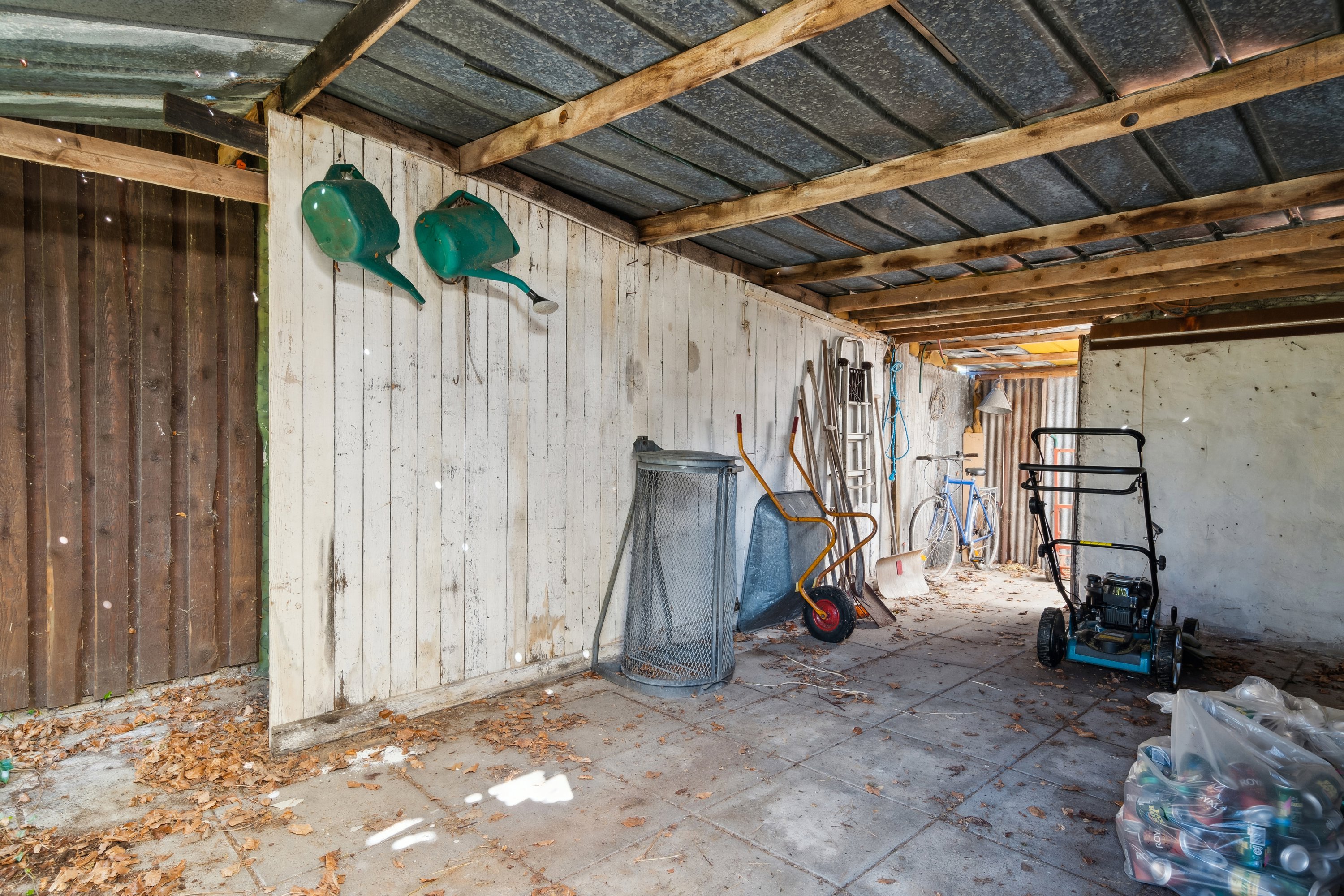 Fremhævet garage billede i fuldskærmstilstand. Billede af Elmevej 8, Byrum By, 9940 Læsø