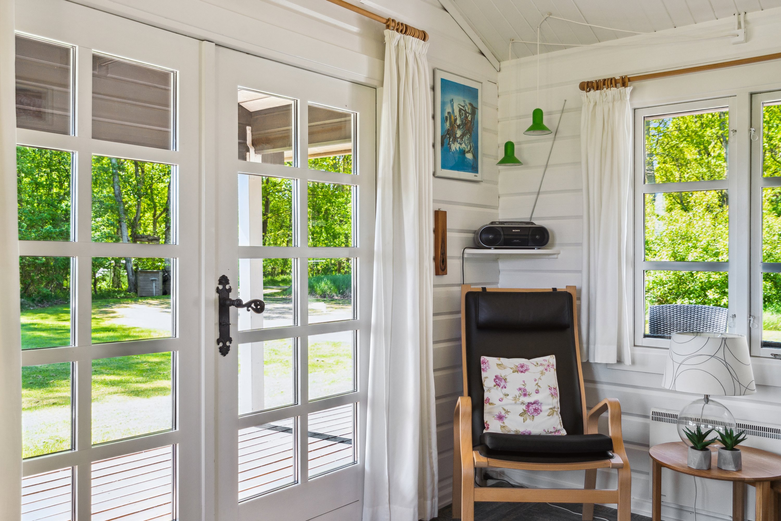 Fremhævet udestue billede i fuldskærmstilstand. Billede af Nordgårdsvej 1, Byrum, 9940 Læsø