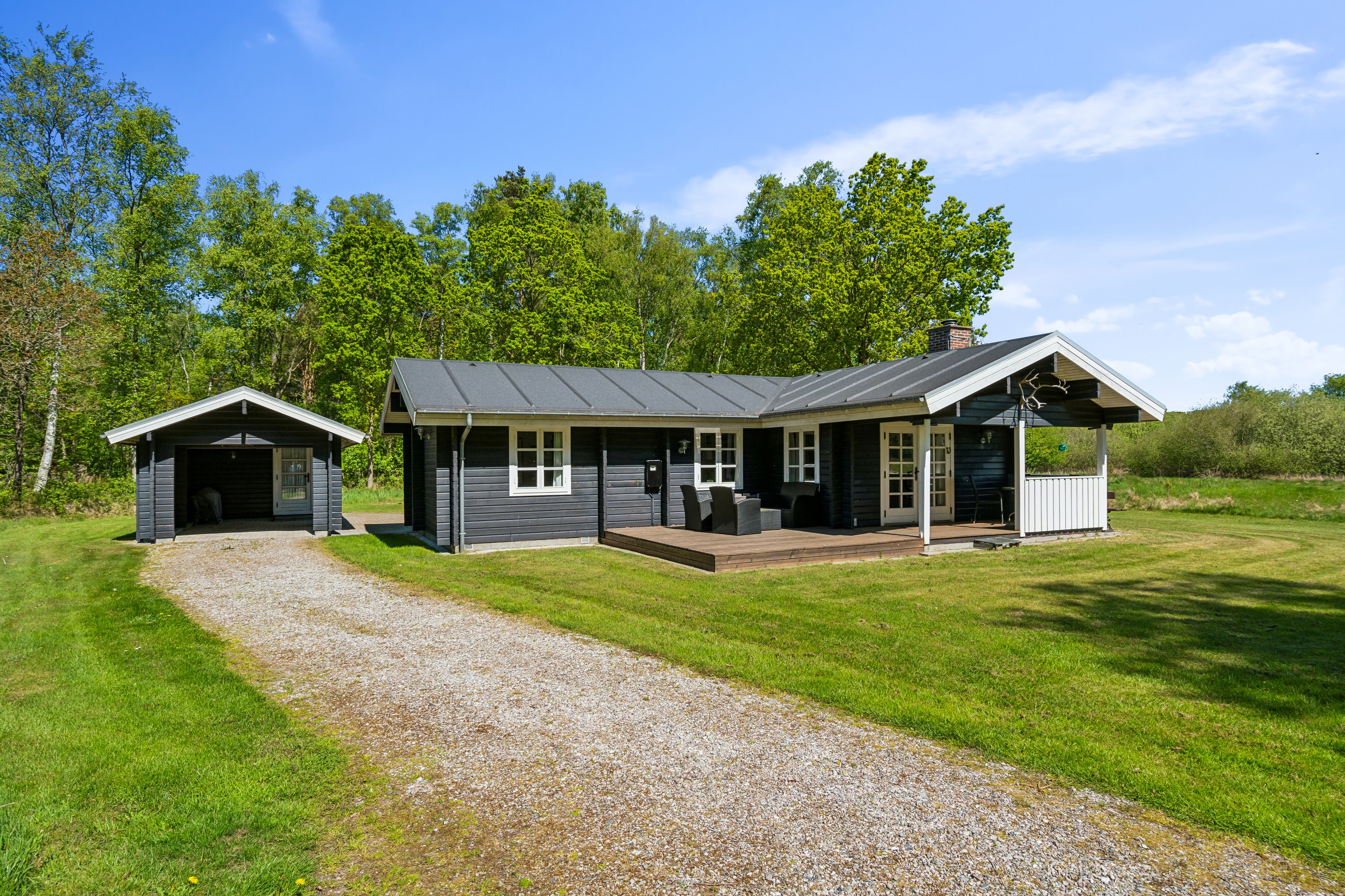 Fremhævet ejendom 1 billede i fuldskærmstilstand. Billede af Nordgårdsvej 1, Byrum, 9940 Læsø