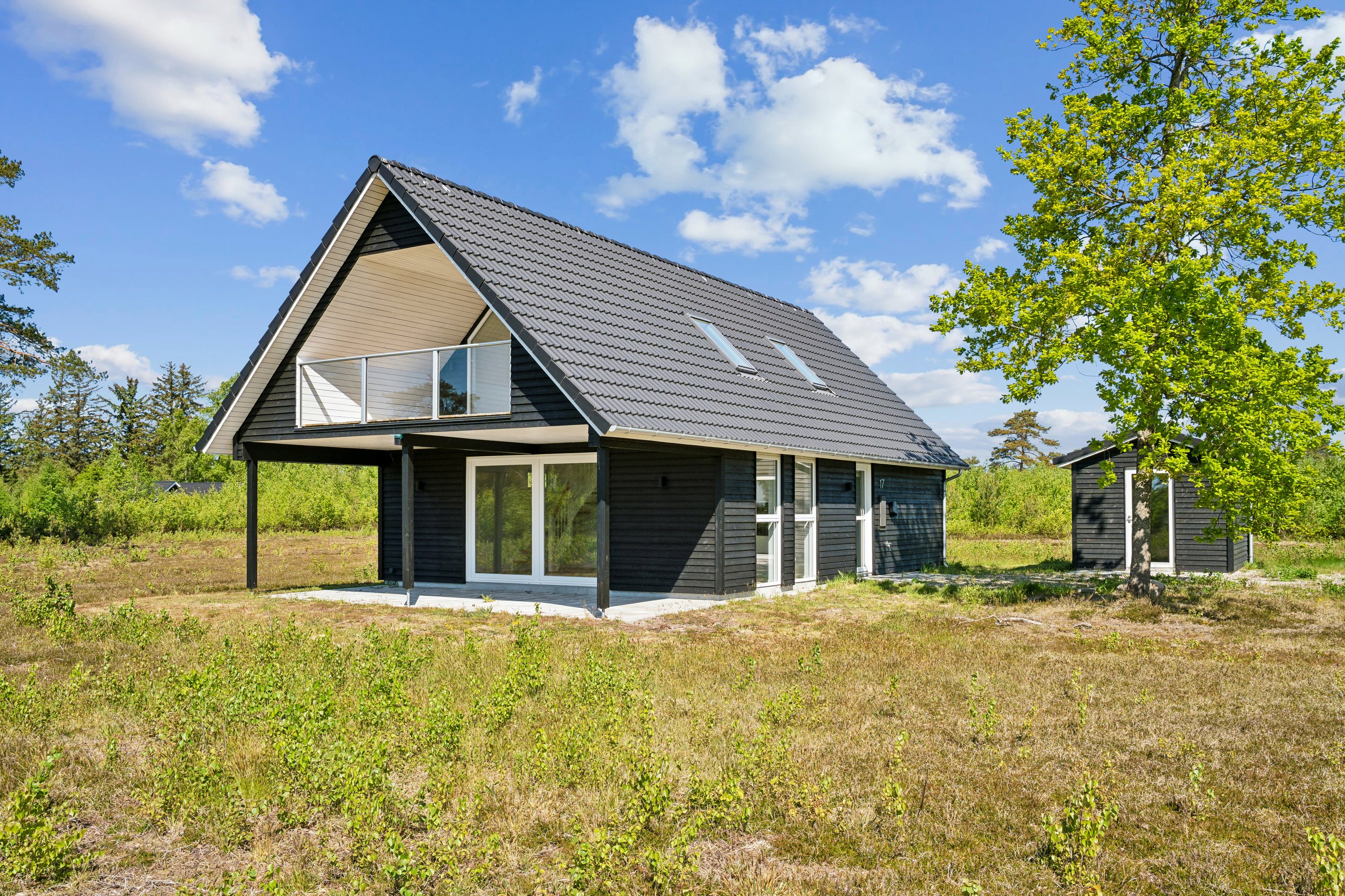 Miniaturebillede 2: ejendom 1. Billede af Sydhavnsvej 17, Østerby, 9940 Læsø