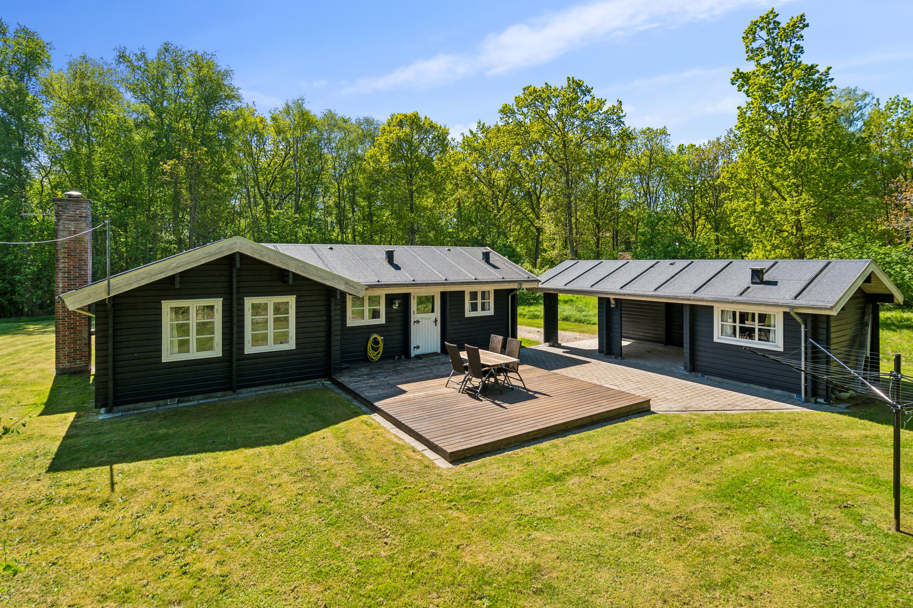 Miniaturebillede 1: ejendom 1. Billede af Nordgårdsvej 1, Byrum, 9940 Læsø