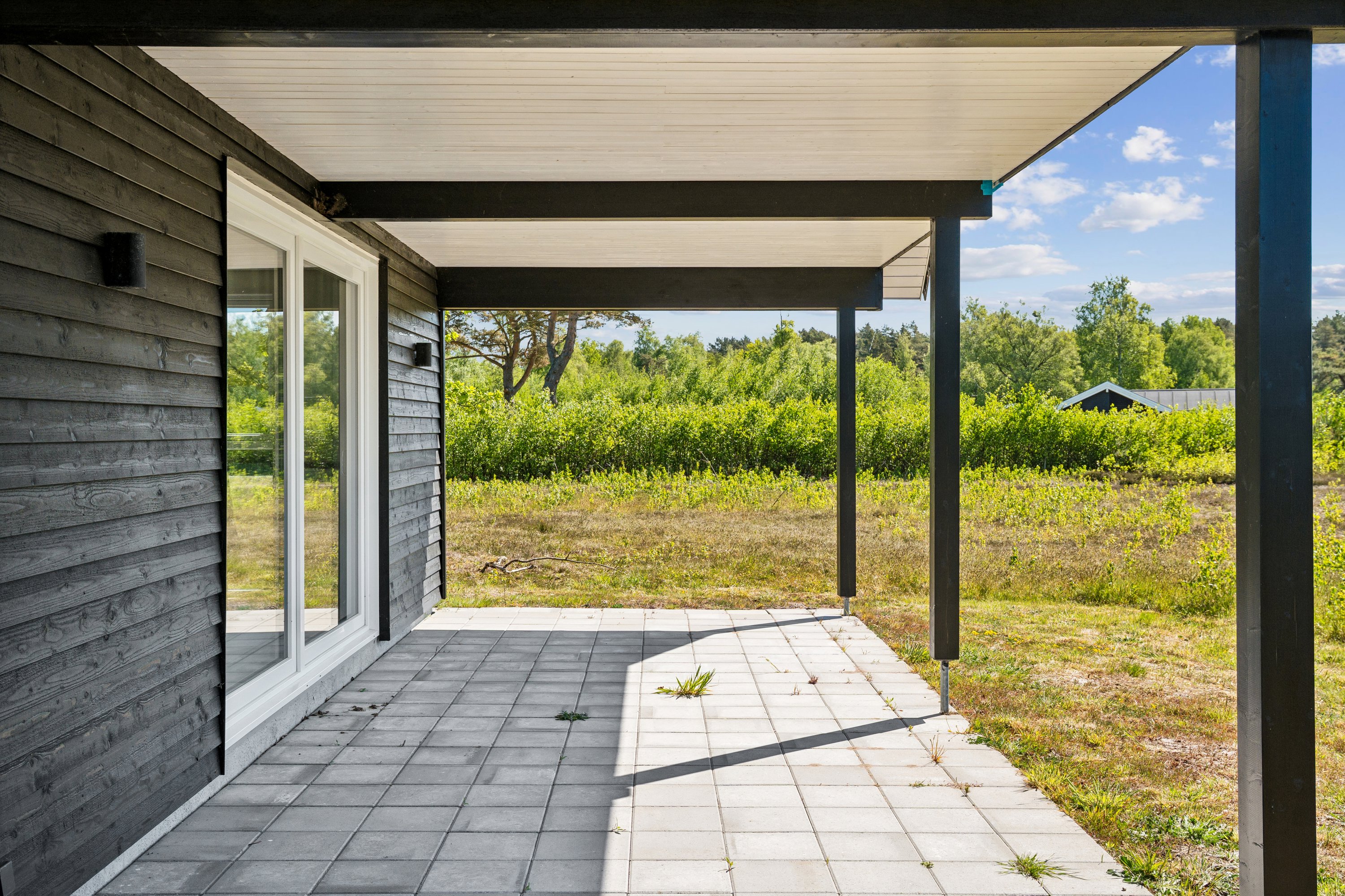 Fremhævet terrasse billede i fuldskærmstilstand. Billede af Sydhavnsvej 17, Østerby, 9940 Læsø