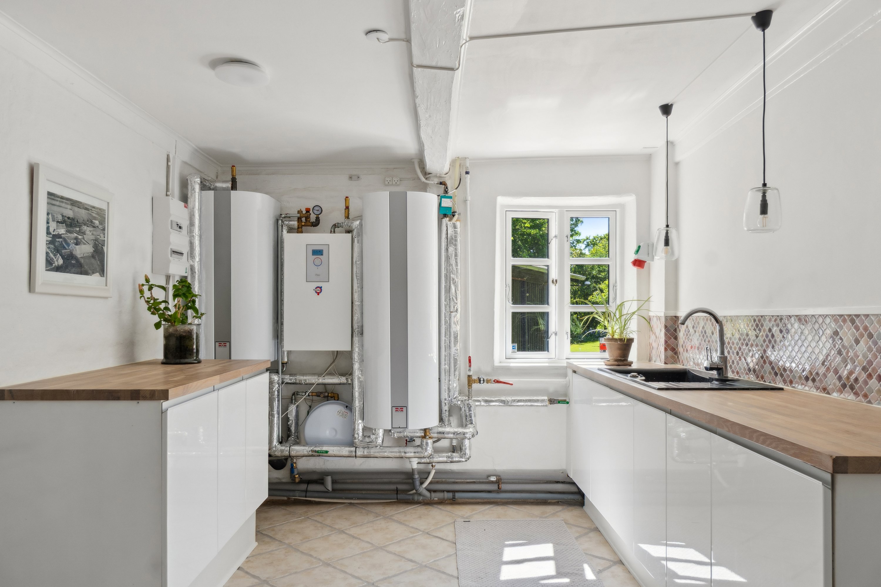 Fremhævet køkken billede i fuldskærmstilstand. Billede af Hans Tausensgade 37, 5550 Langeskov