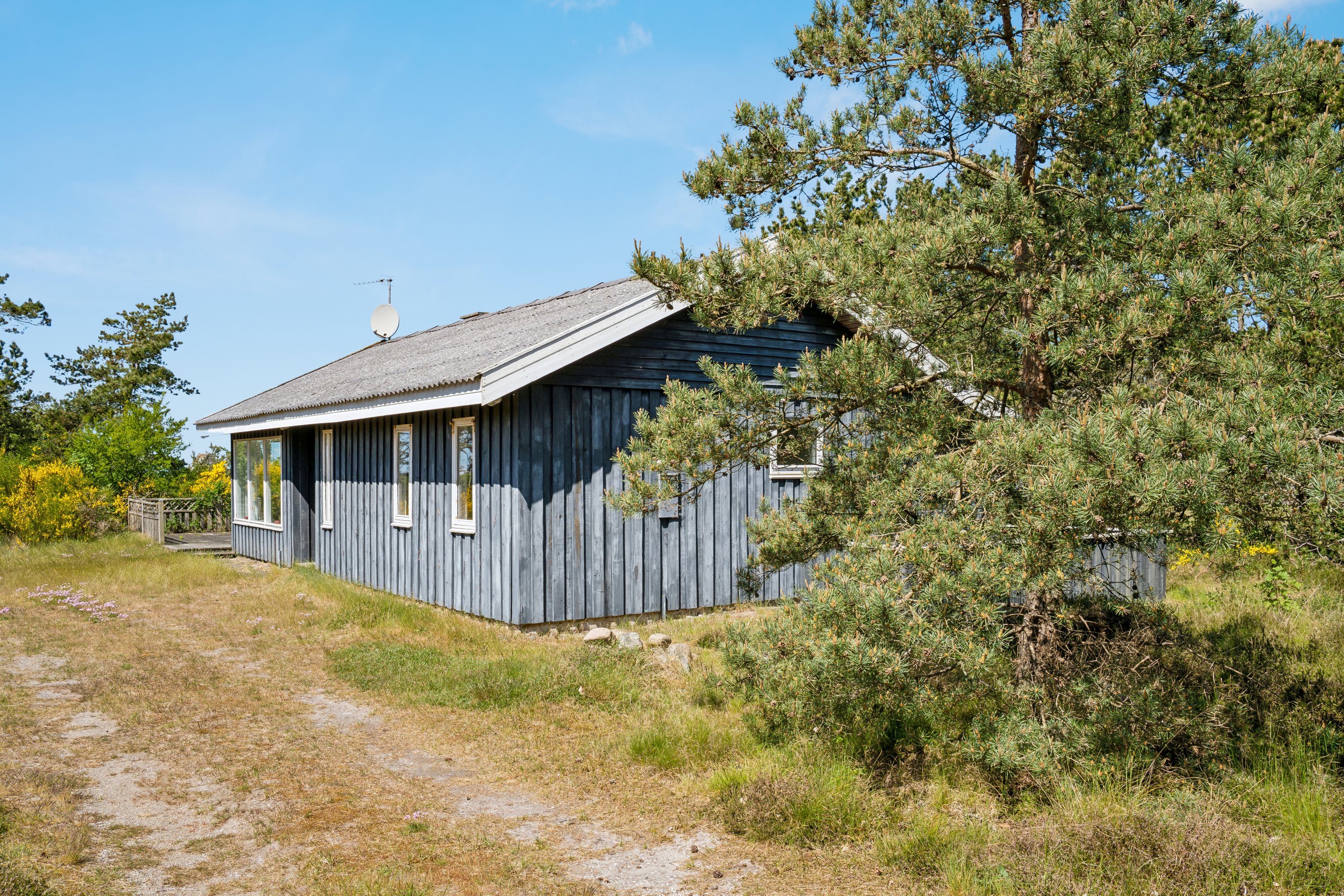 Fremhævet ejendom 1 billede i fuldskærmstilstand. Billede af Lyngvej 1, Vesterø Havn, 9940 Læsø