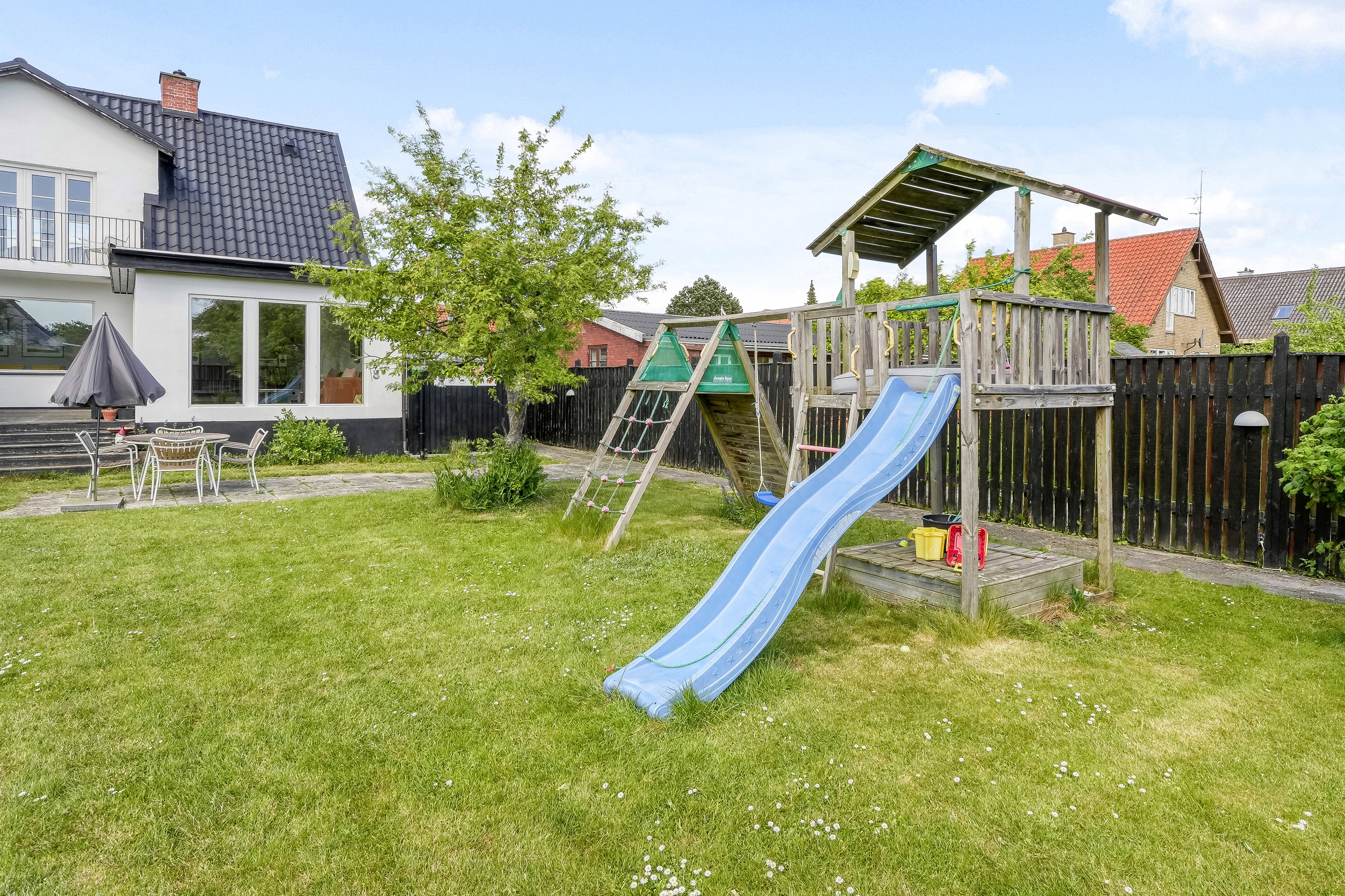 Fremhævet andet billede i fuldskærmstilstand. Billede af Kastanienborgvej 9, 2650 Hvidovre