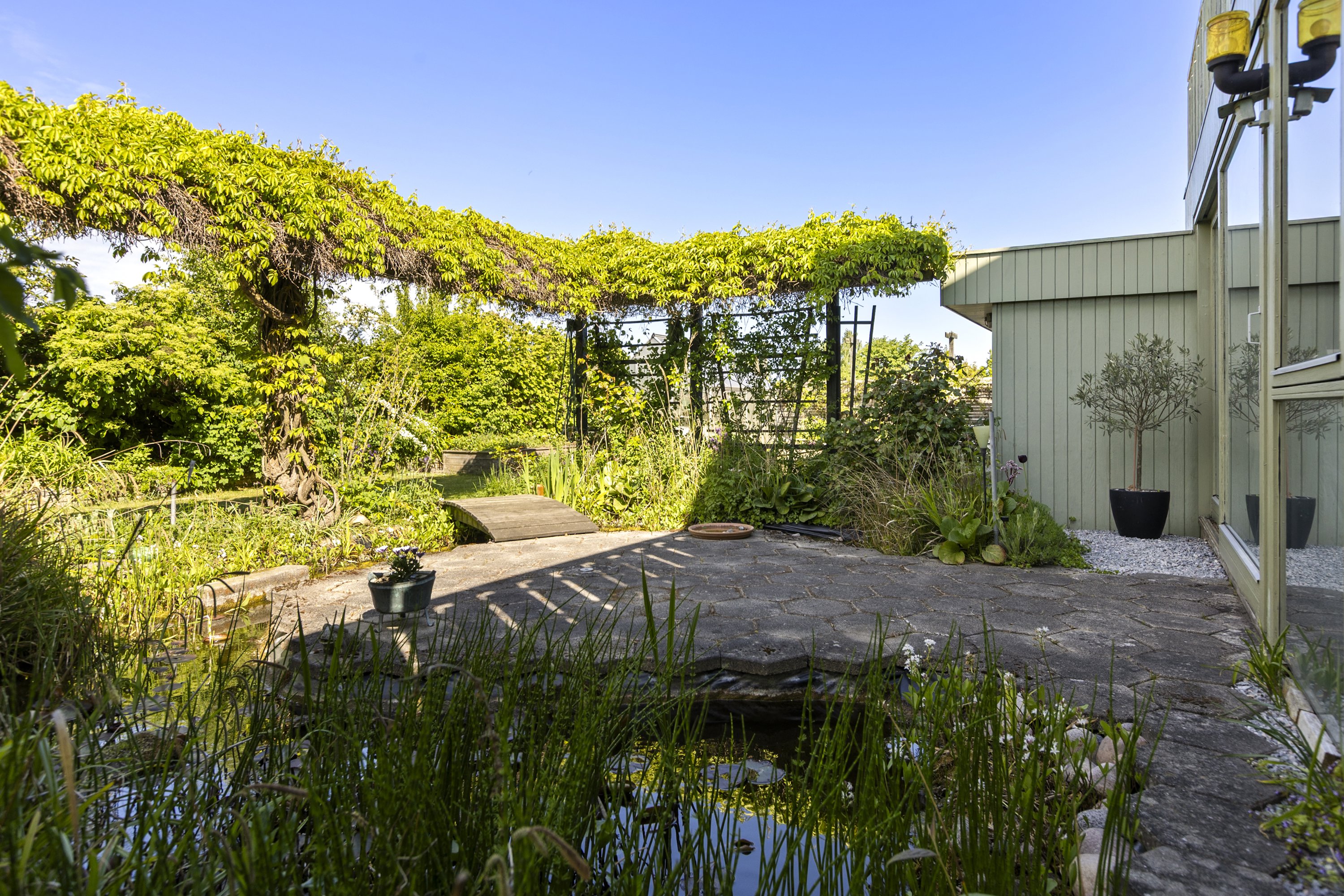 Fremhævet have billede i fuldskærmstilstand. Billede af Bausager 6, Gevninge, 4000 Roskilde