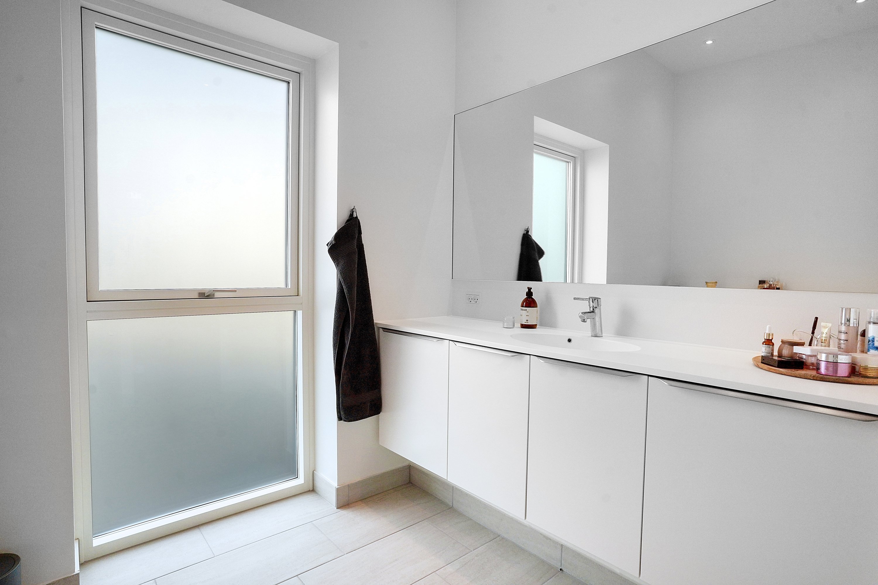 Fremhævet badeværelse billede i fuldskærmstilstand. Billede af Amorbuen 151, 3400 Hillerød