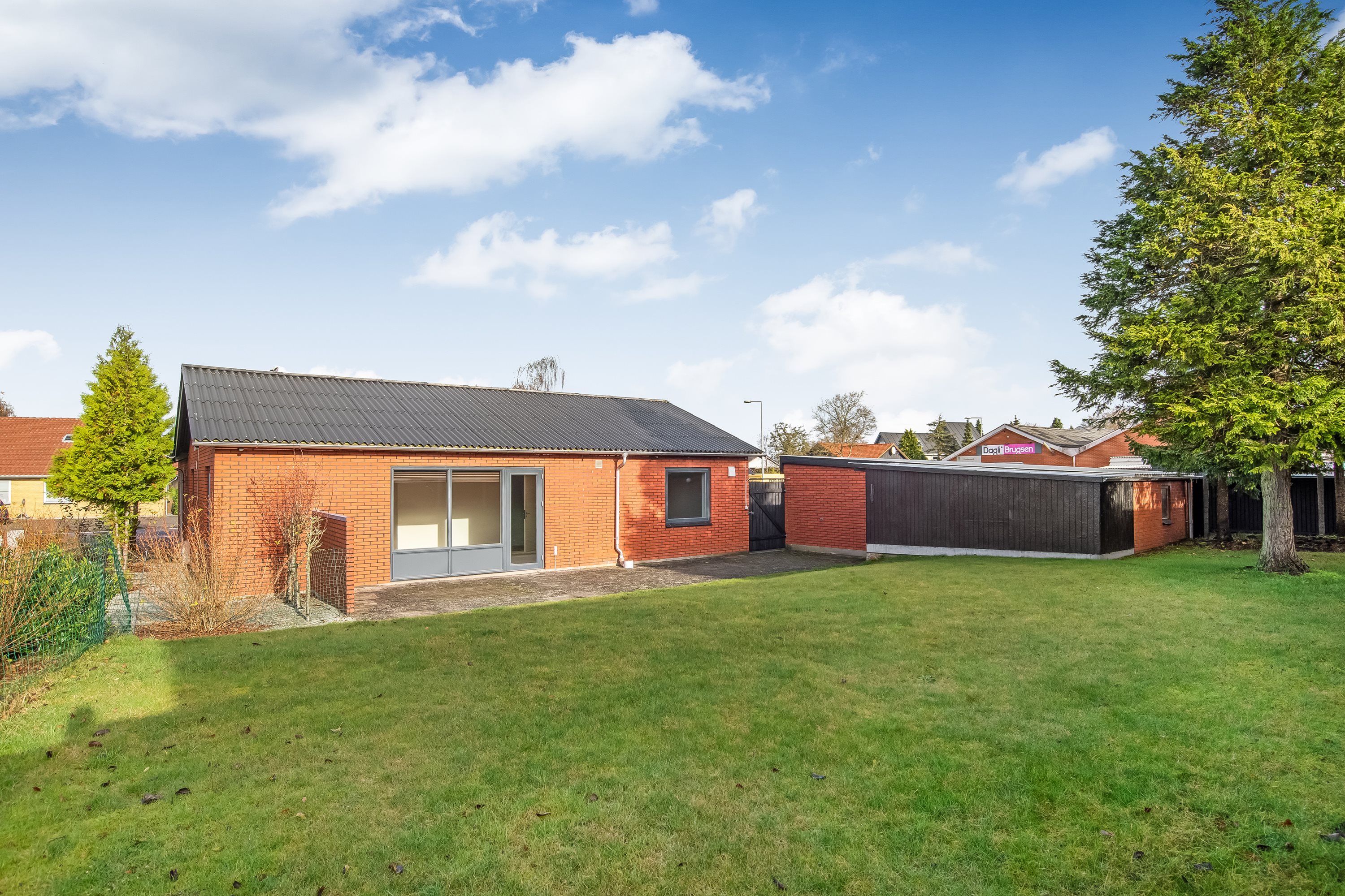 Fremhævet ejendommen billede i fuldskærmstilstand. Billede af Prins Buris Vej 40, Mejdal, 7500 Holstebro