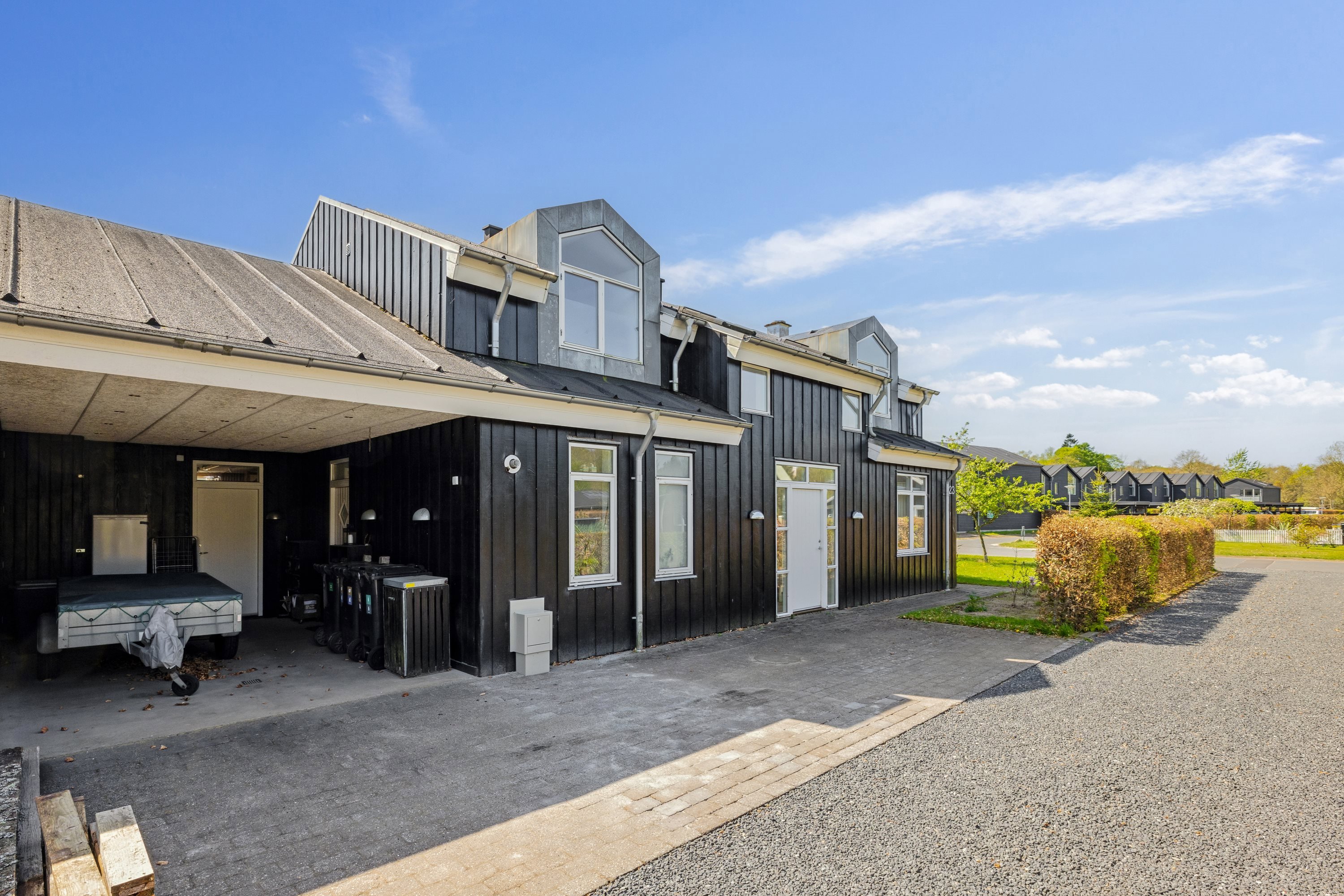 Fremhævet  billede i fuldskærmstilstand. Billede af Videbechs Alle 23, Hald Ege, 8800 Viborg