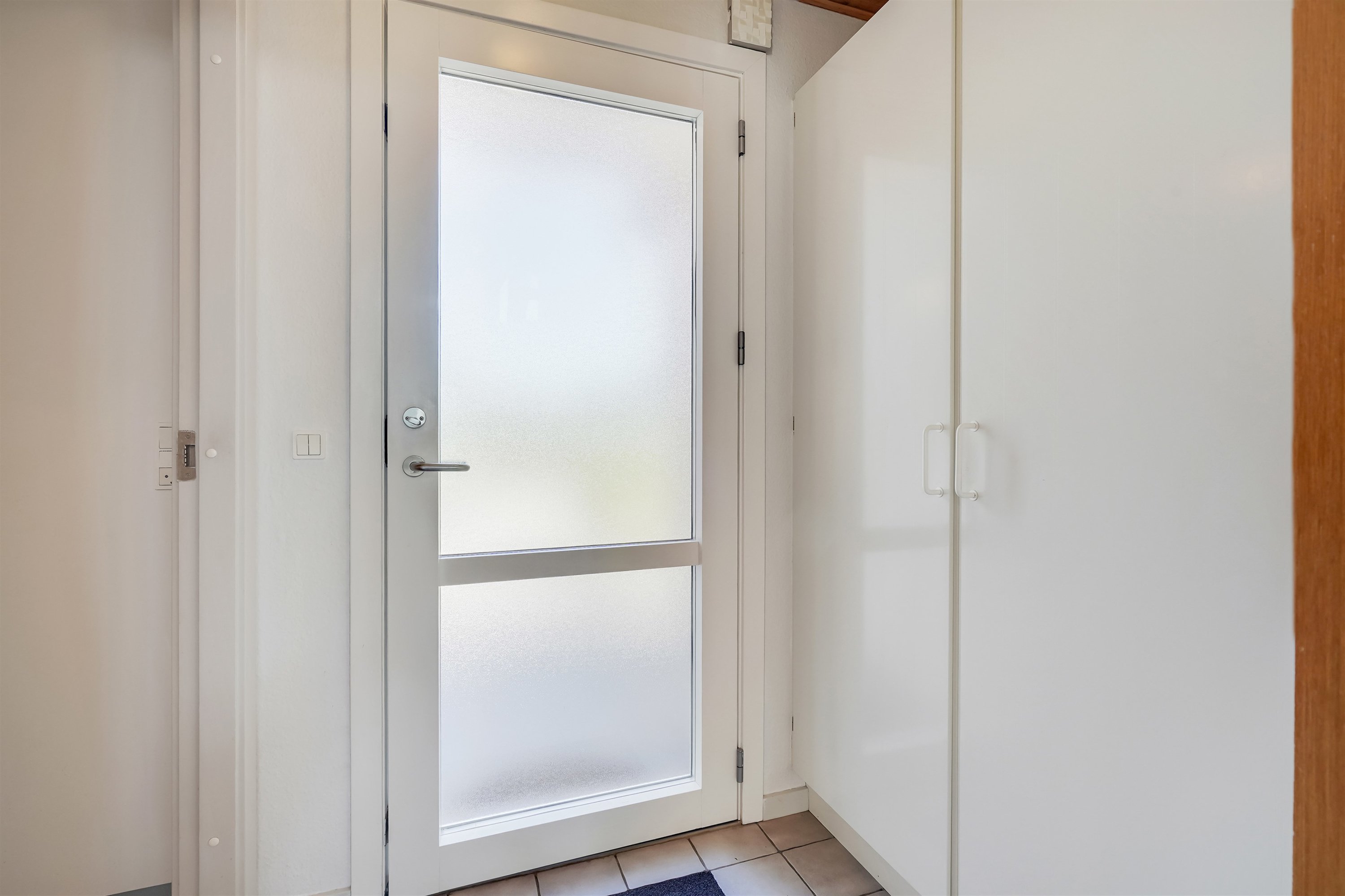 Fremhævet entré billede i fuldskærmstilstand. Billede af Kastanievej 47, 6710 Esbjerg V