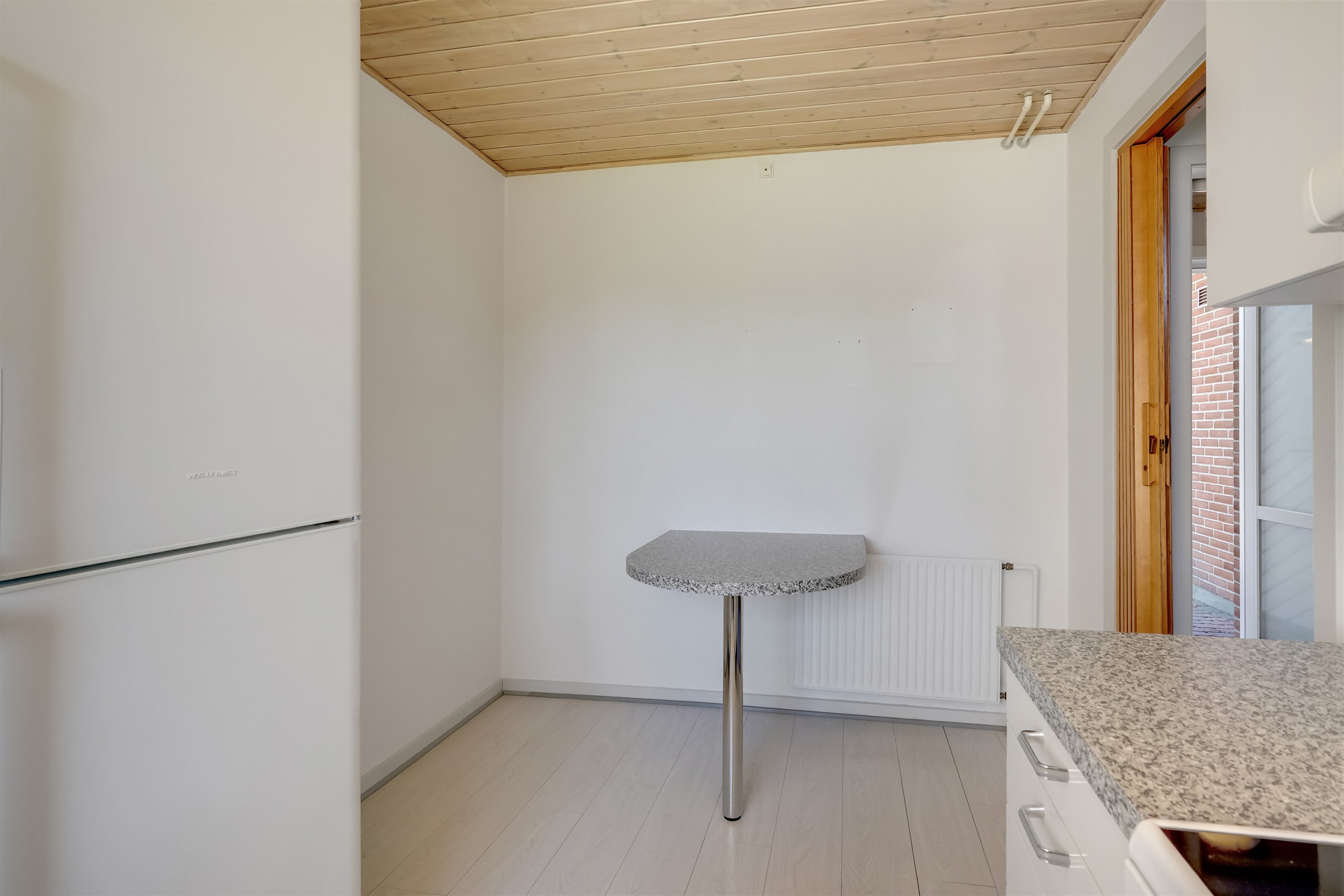 Fremhævet køkken billede i fuldskærmstilstand. Billede af Kastanievej 47, 6710 Esbjerg V