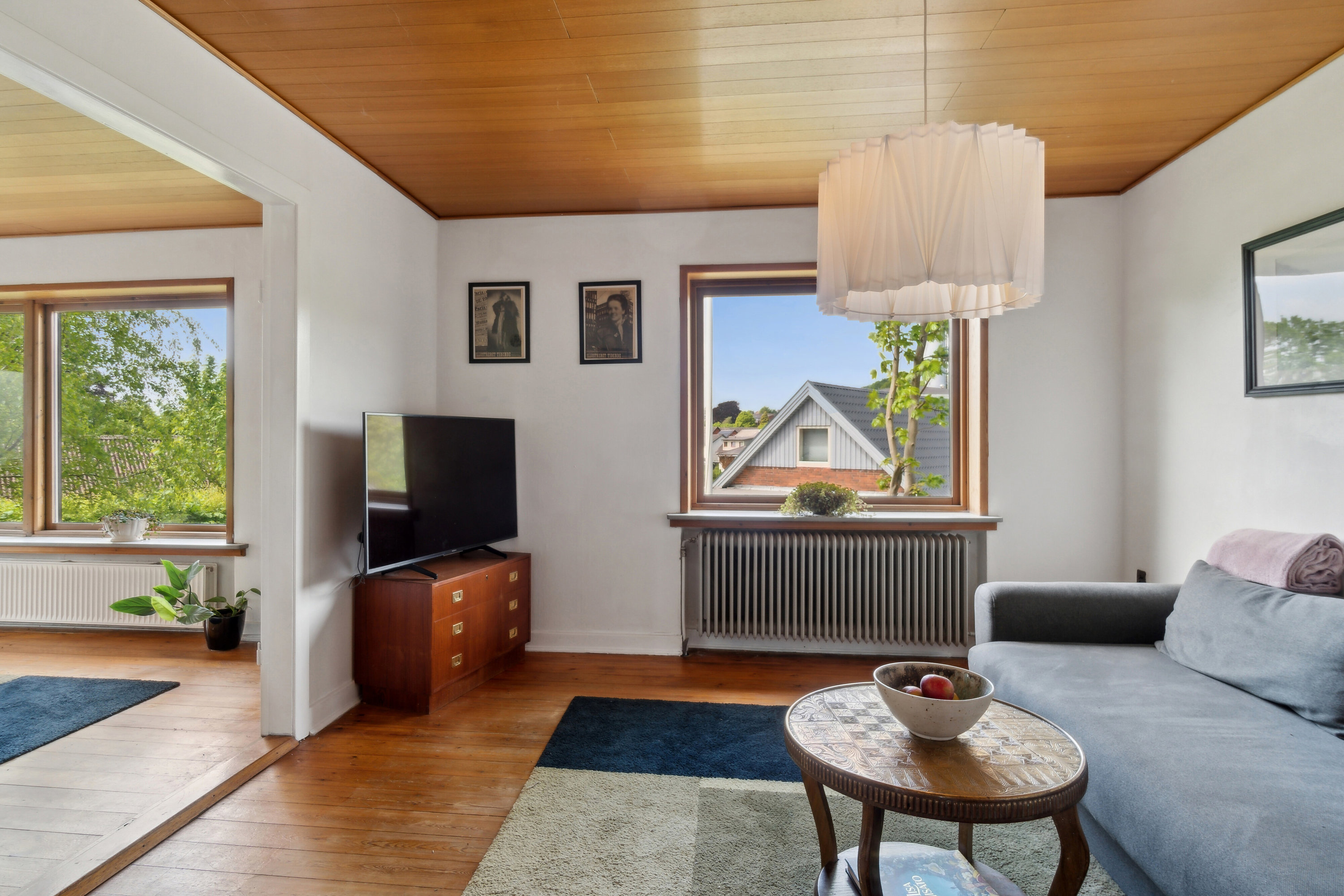 Fremhævet stue billede i fuldskærmstilstand. Billede af Korbenhøj 4, 6040 Egtved