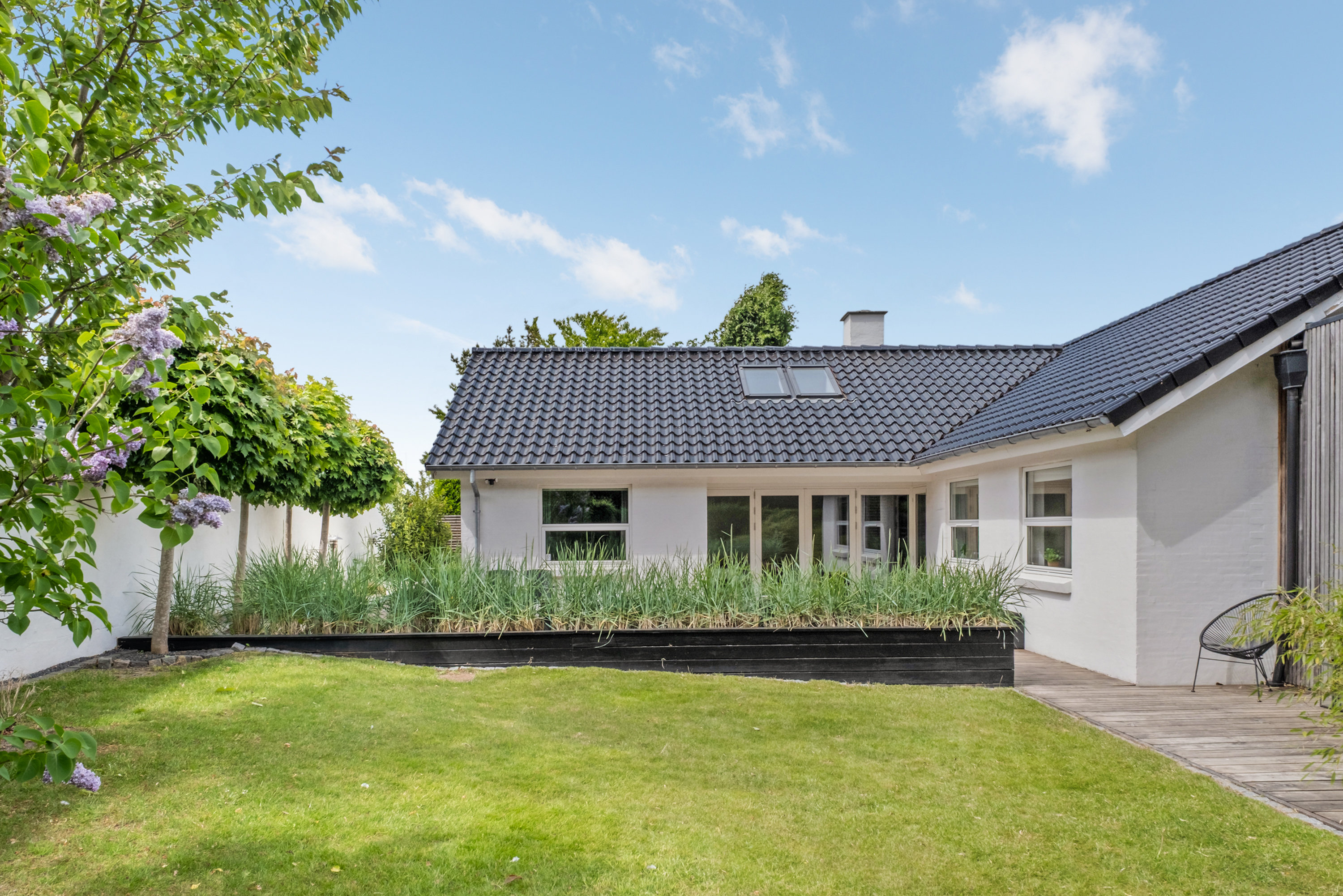 Fremhævet have billede i fuldskærmstilstand. Billede af Naurvænget 2, Dalum, 5250 Odense SV