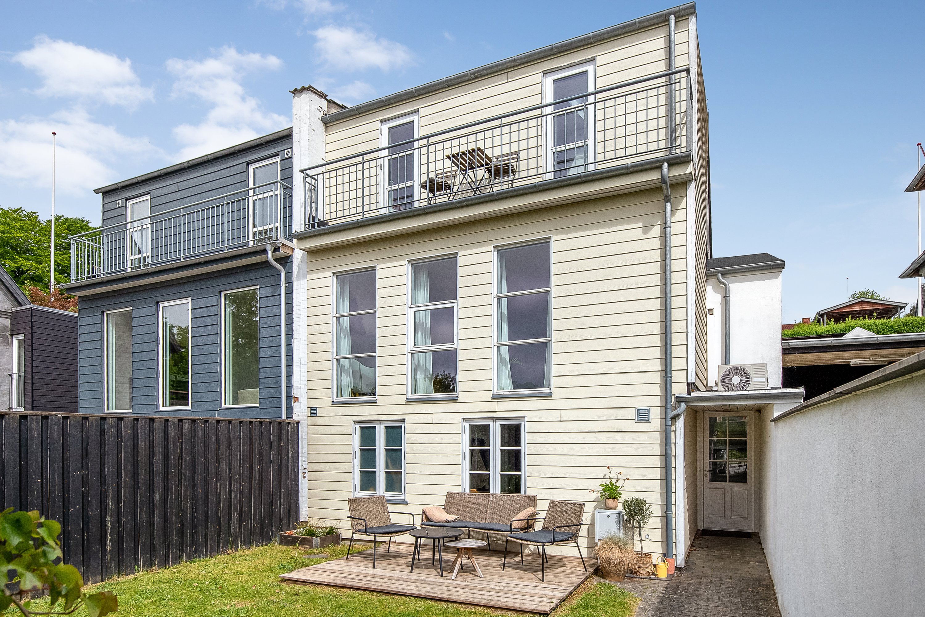 Miniaturebillede 2: ejendommen. Billede af Søvej 7, 7100 Vejle