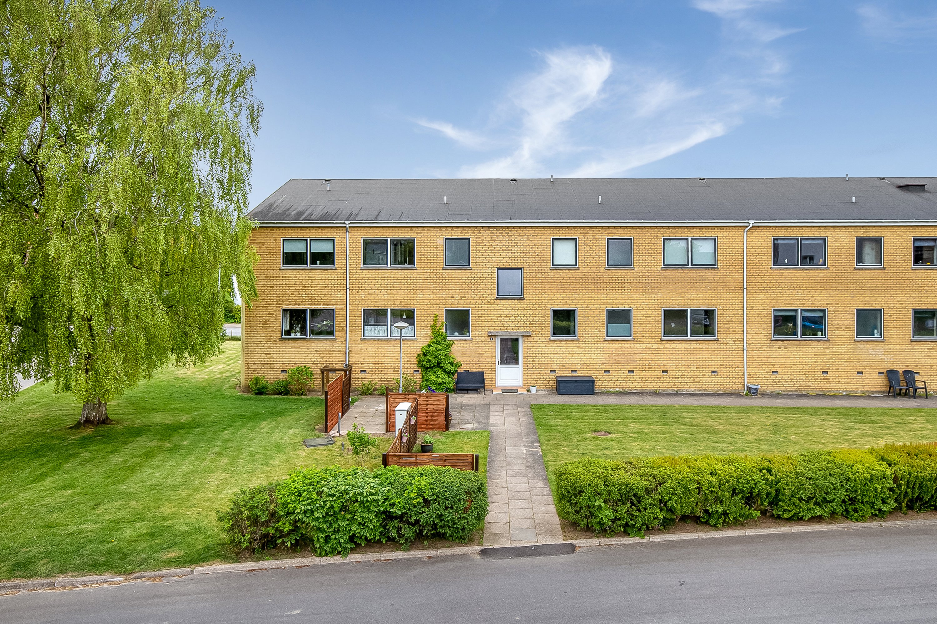 Fremhævet mastefoto billede i fuldskærmstilstand. Billede af Arne Poulsens Vej 1, st.. th., 7100 Vejle