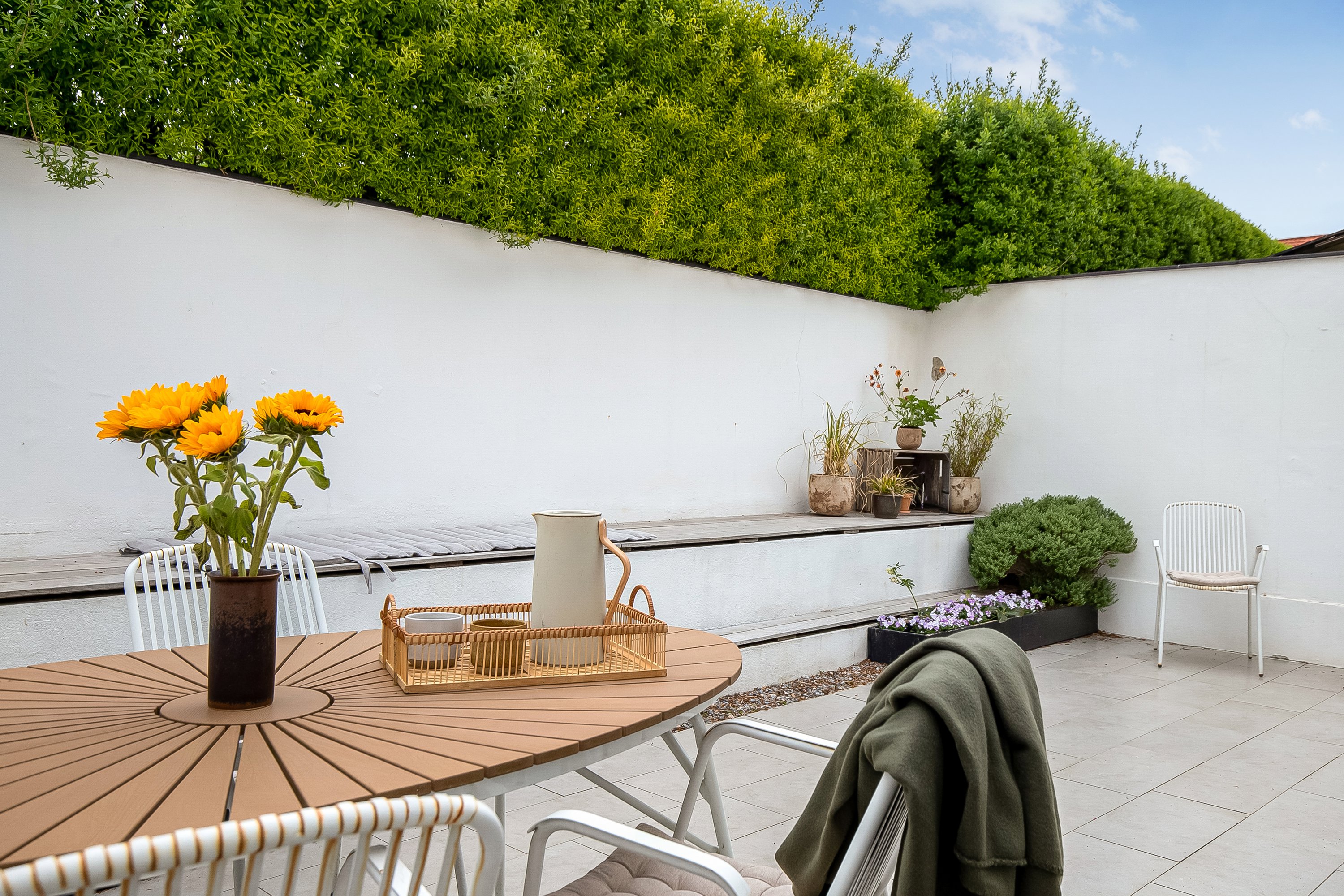 Fremhævet terrasse billede i fuldskærmstilstand. Billede af Søvej 7, 7100 Vejle