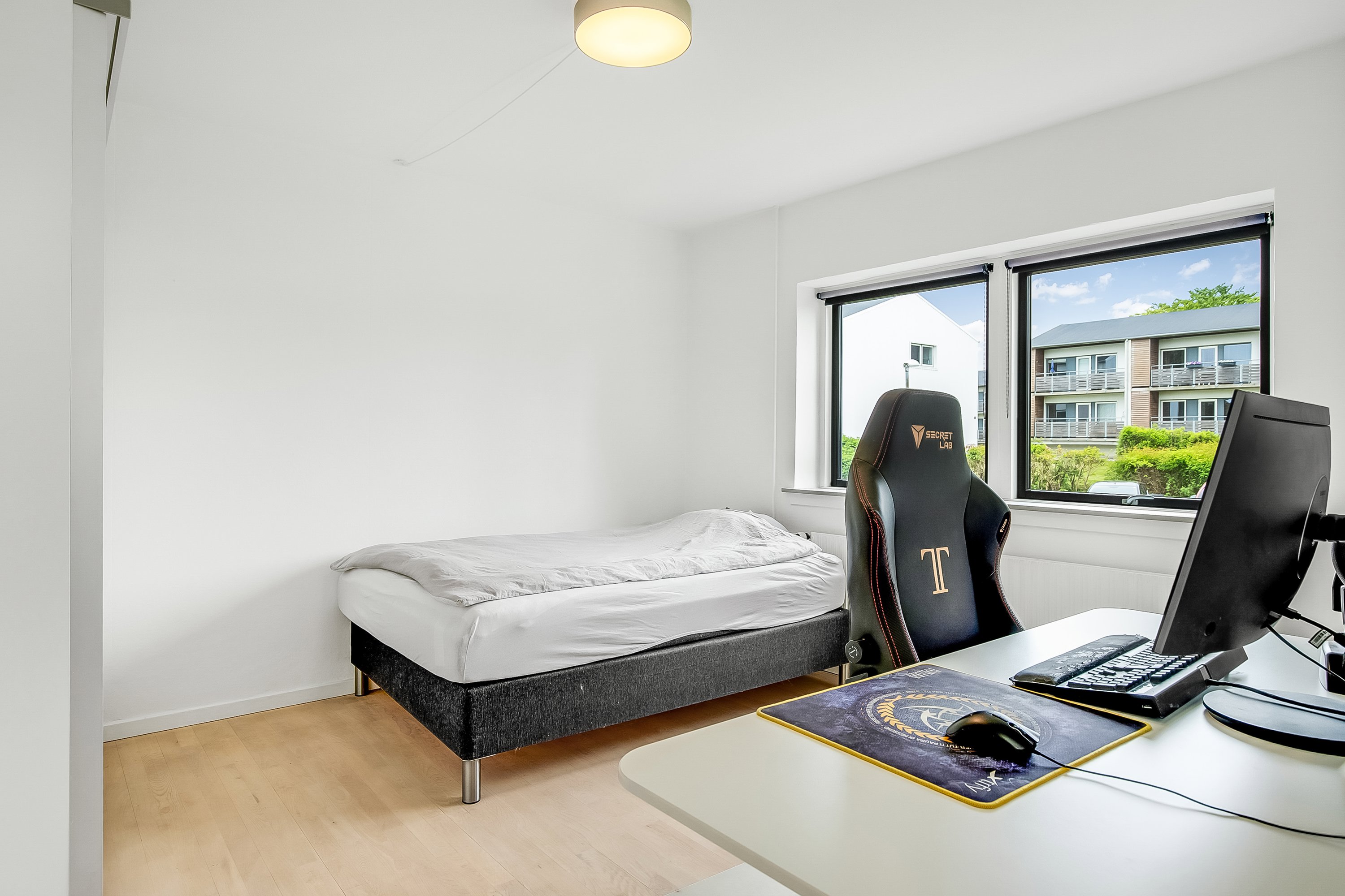 Fremhævet soveværelse billede i fuldskærmstilstand. Billede af Arne Poulsens Vej 1, st.. th., 7100 Vejle