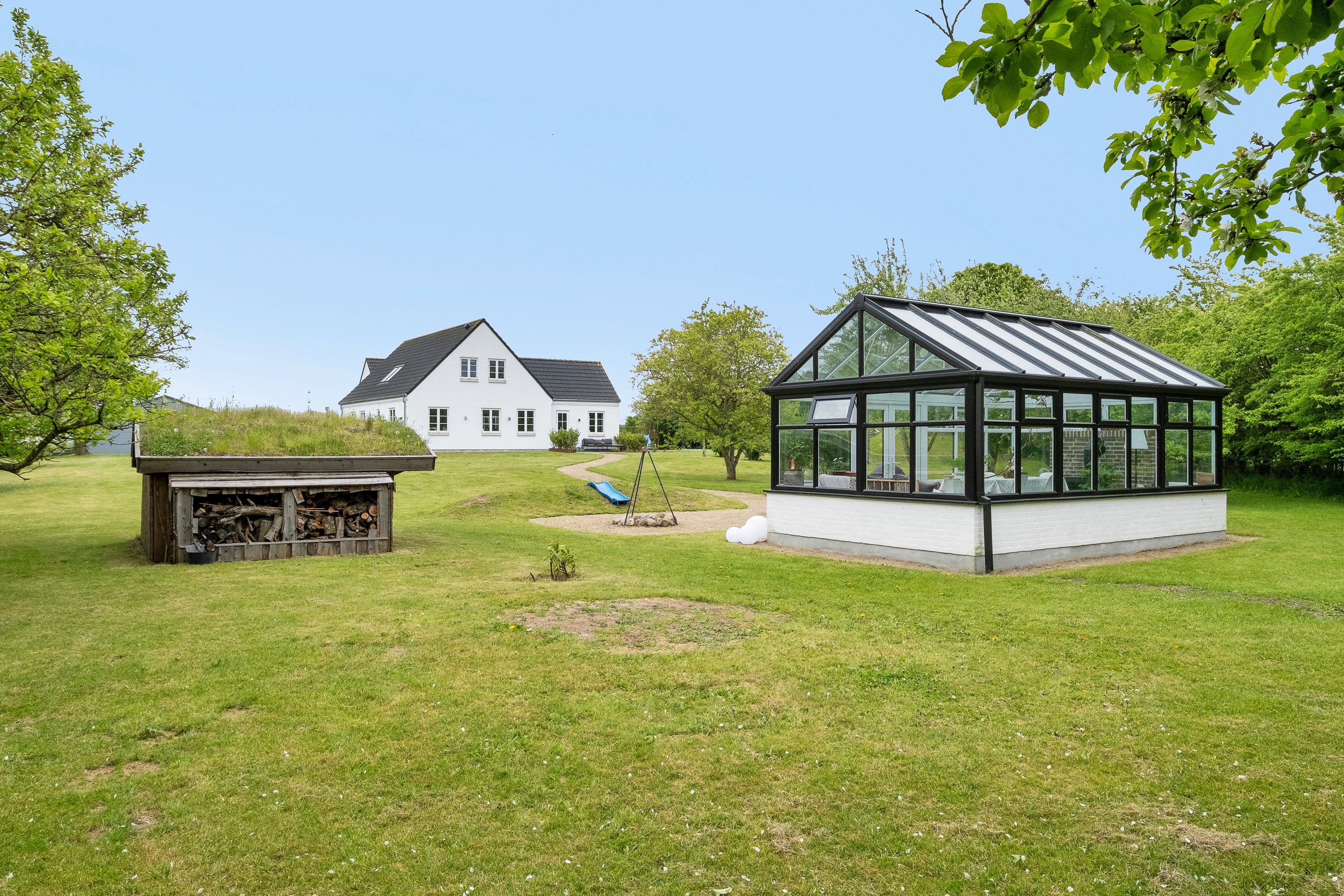 Fremhævet have billede i fuldskærmstilstand. Billede af Revelhøjvej 13, Kasted, 8200 Aarhus N