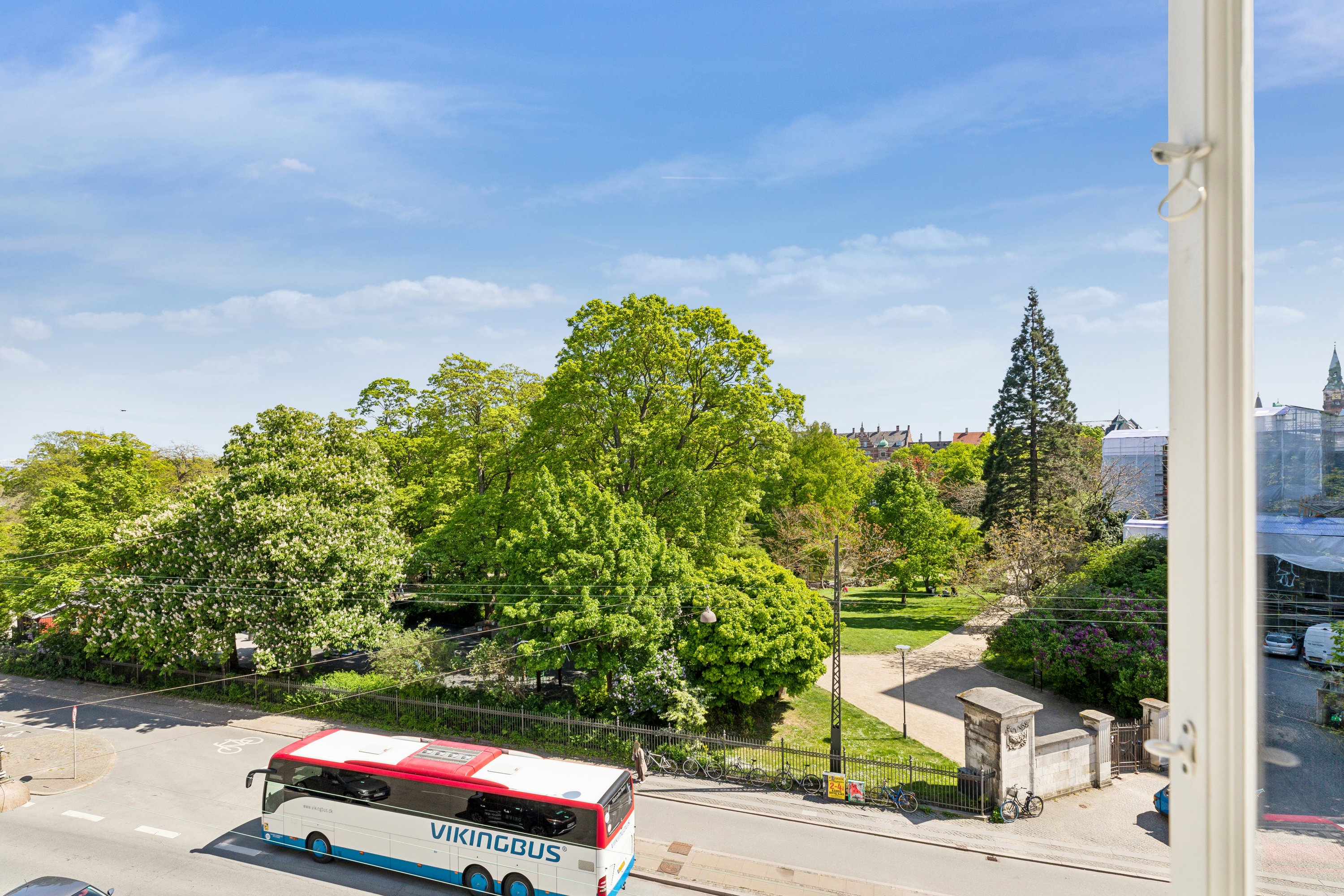 Fremhævet udsigt billede i fuldskærmstilstand. Billede af Nørre Farimagsgade 1, 3. th., 1364 København K