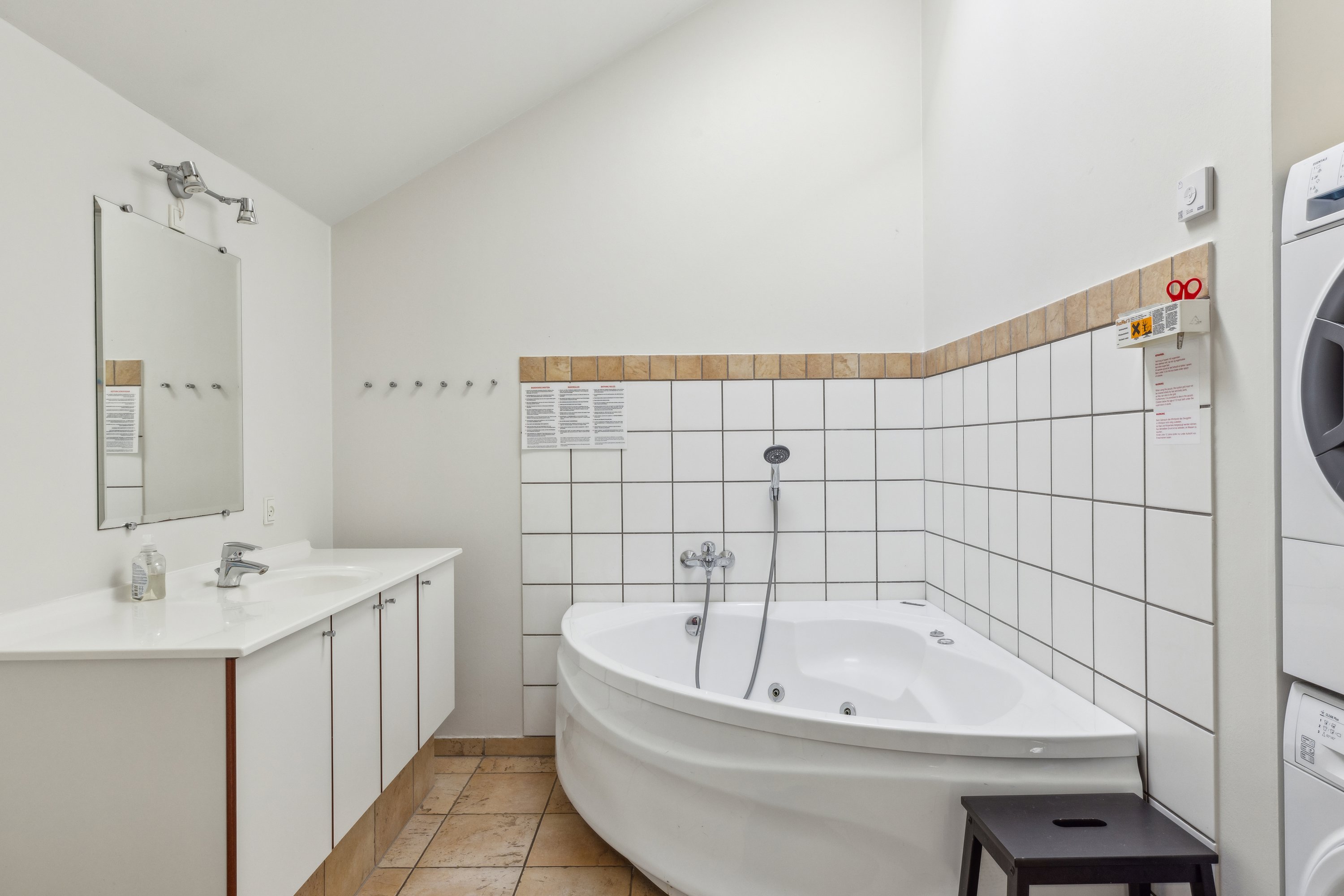 Fremhævet badeværelse billede i fuldskærmstilstand. Billede af Marinavej 28, 6320 Egernsund