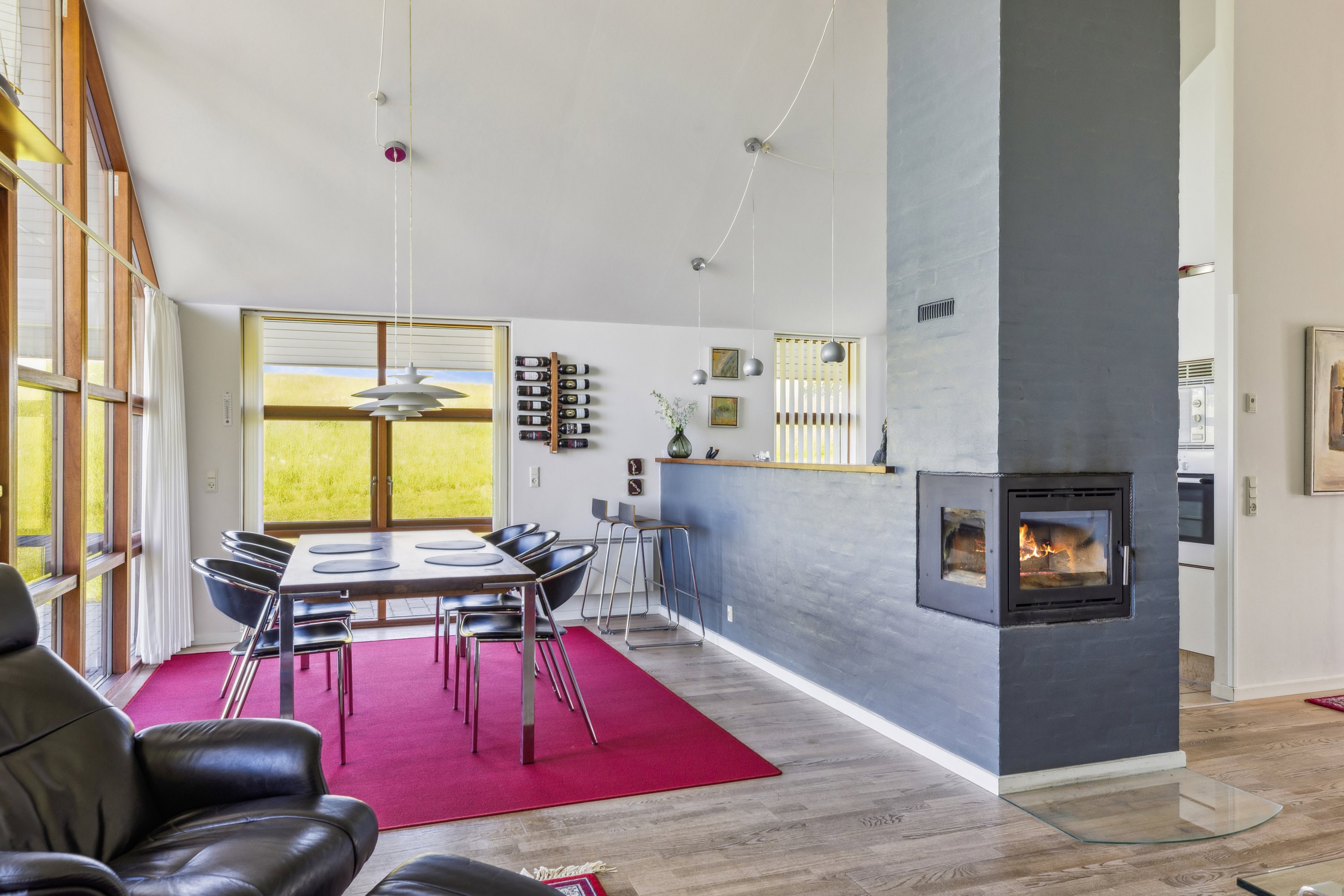 Fremhævet stue billede i fuldskærmstilstand. Billede af Marinavej 28, 6320 Egernsund