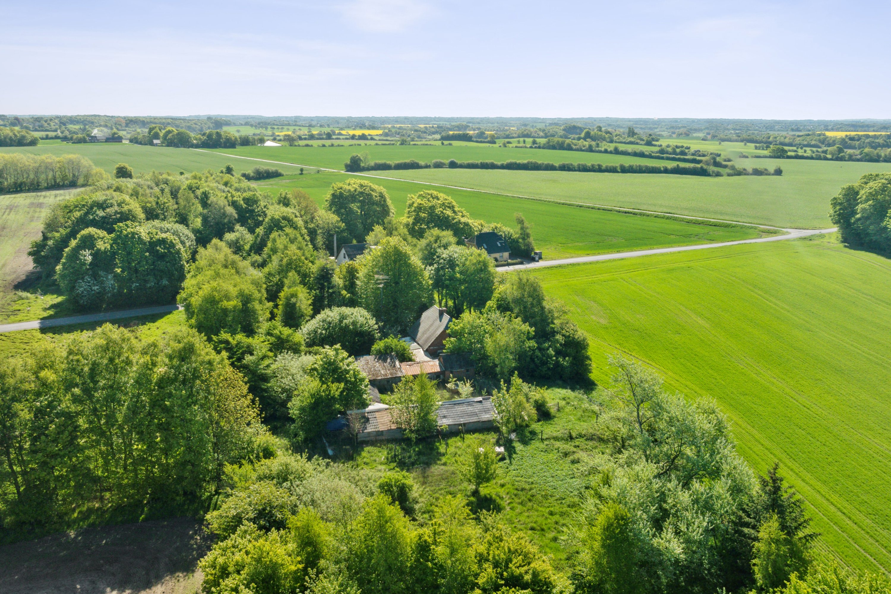 Miniaturebillede 1: luftfoto. Billede af Roedsvej 17, Bølling, 6040 Egtved