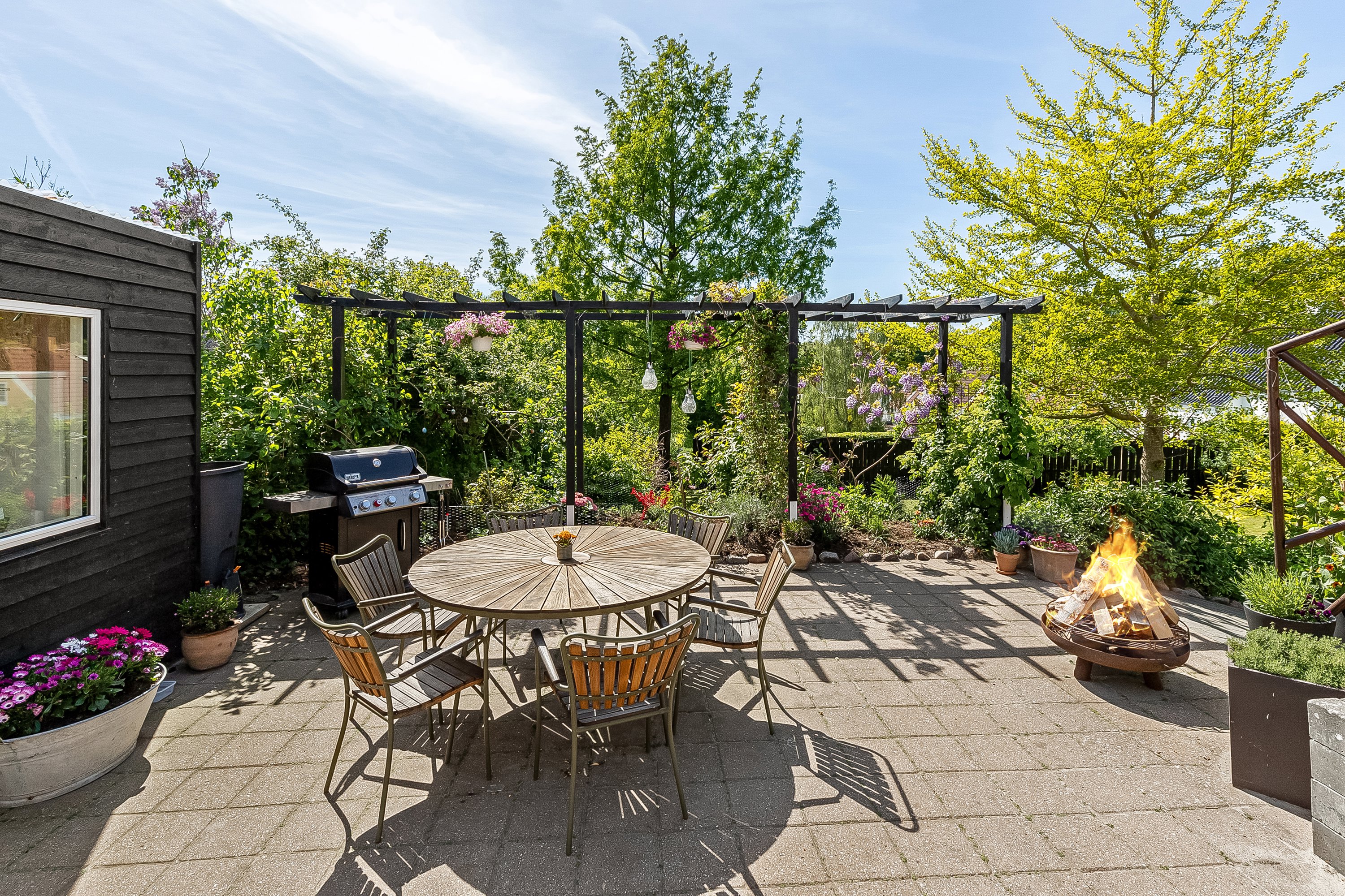 Fremhævet terrasse billede i fuldskærmstilstand. Billede af Grønlandsvej 14, 7100 Vejle