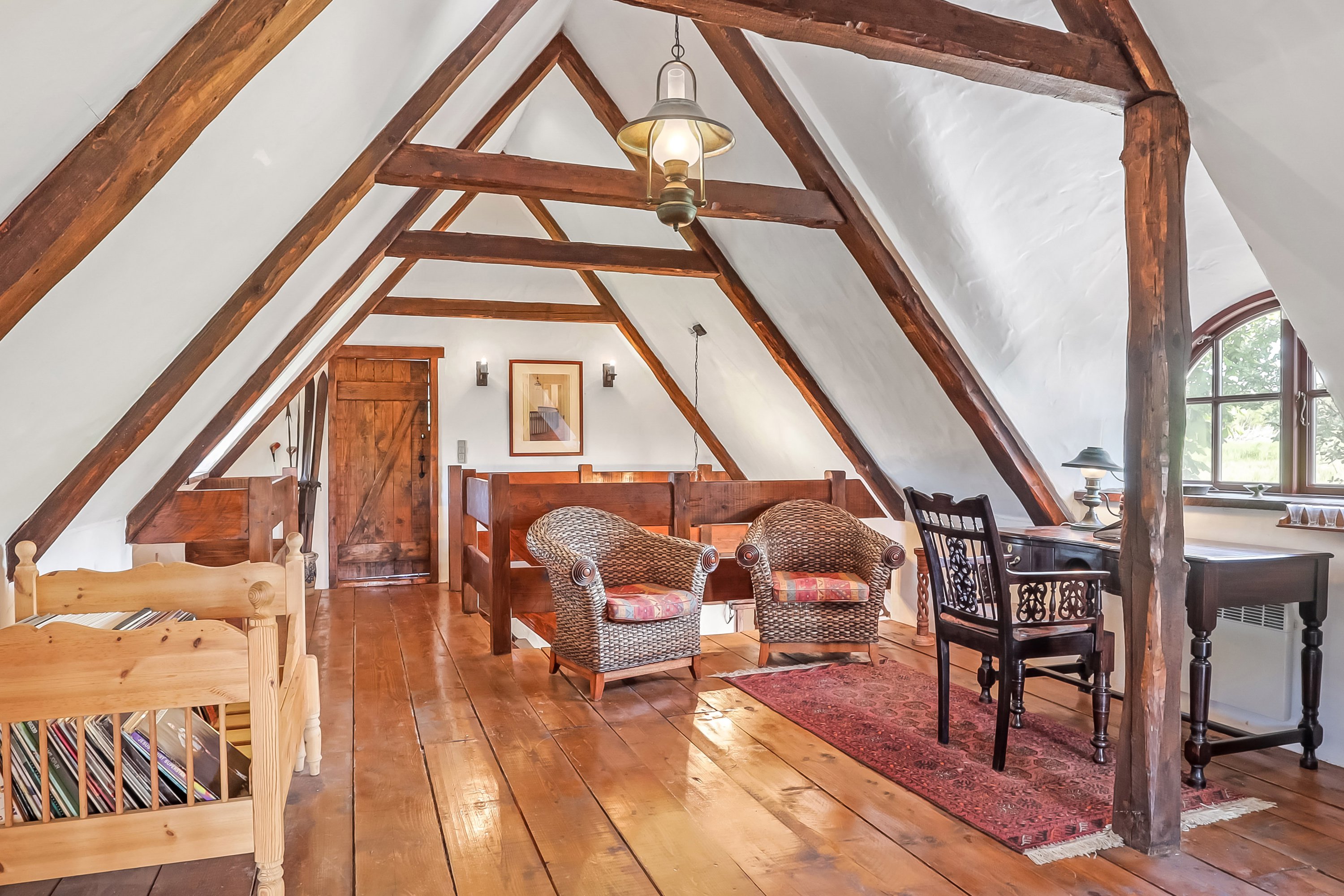 Fremhævet stue billede i fuldskærmstilstand. Billede af Stenagre 9, 5985 Søby Ærø