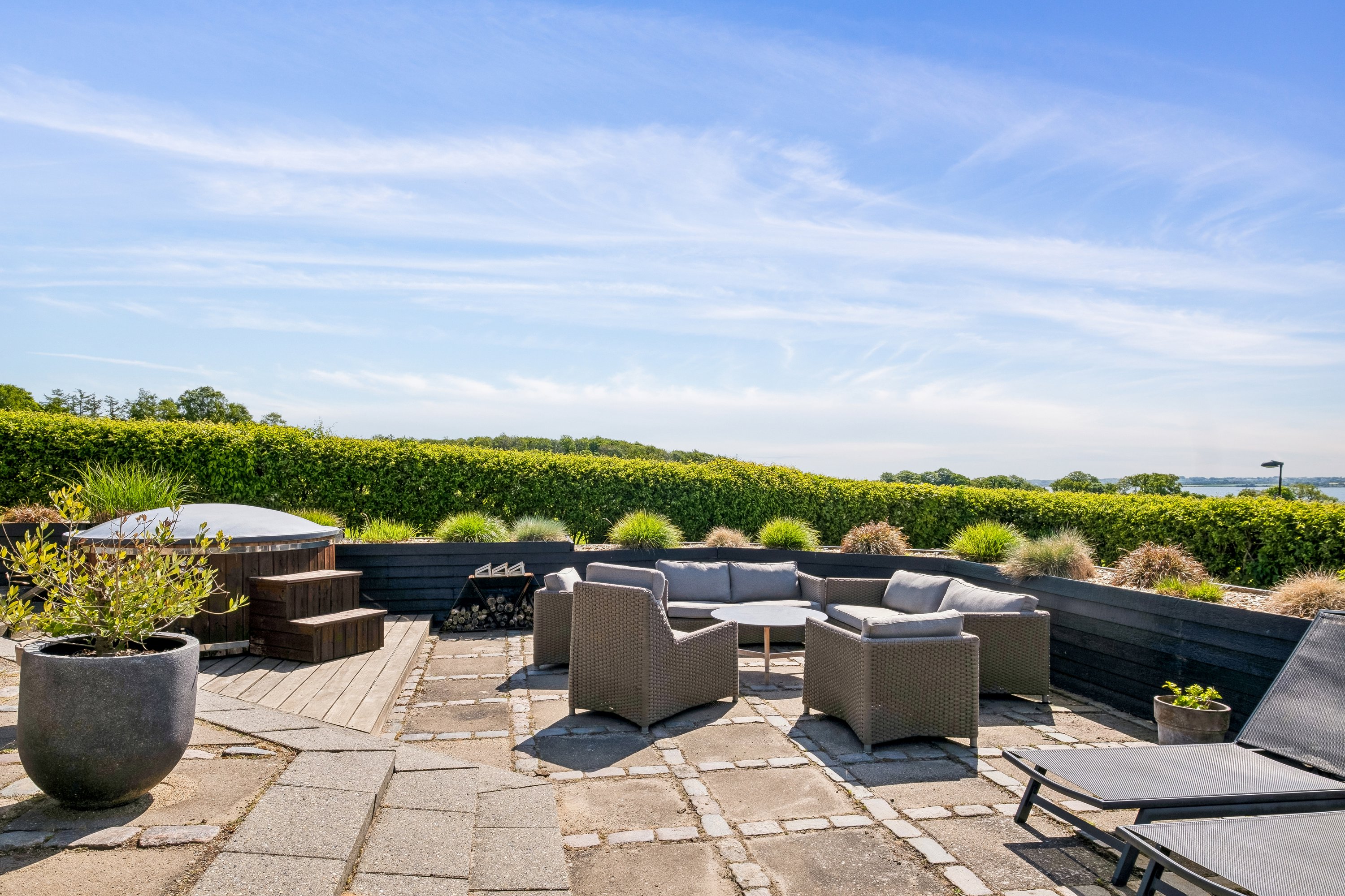 Fremhævet terrasse billede i fuldskærmstilstand. Billede af Hovmarksvej 180, Stensballe, 8700 Horsens