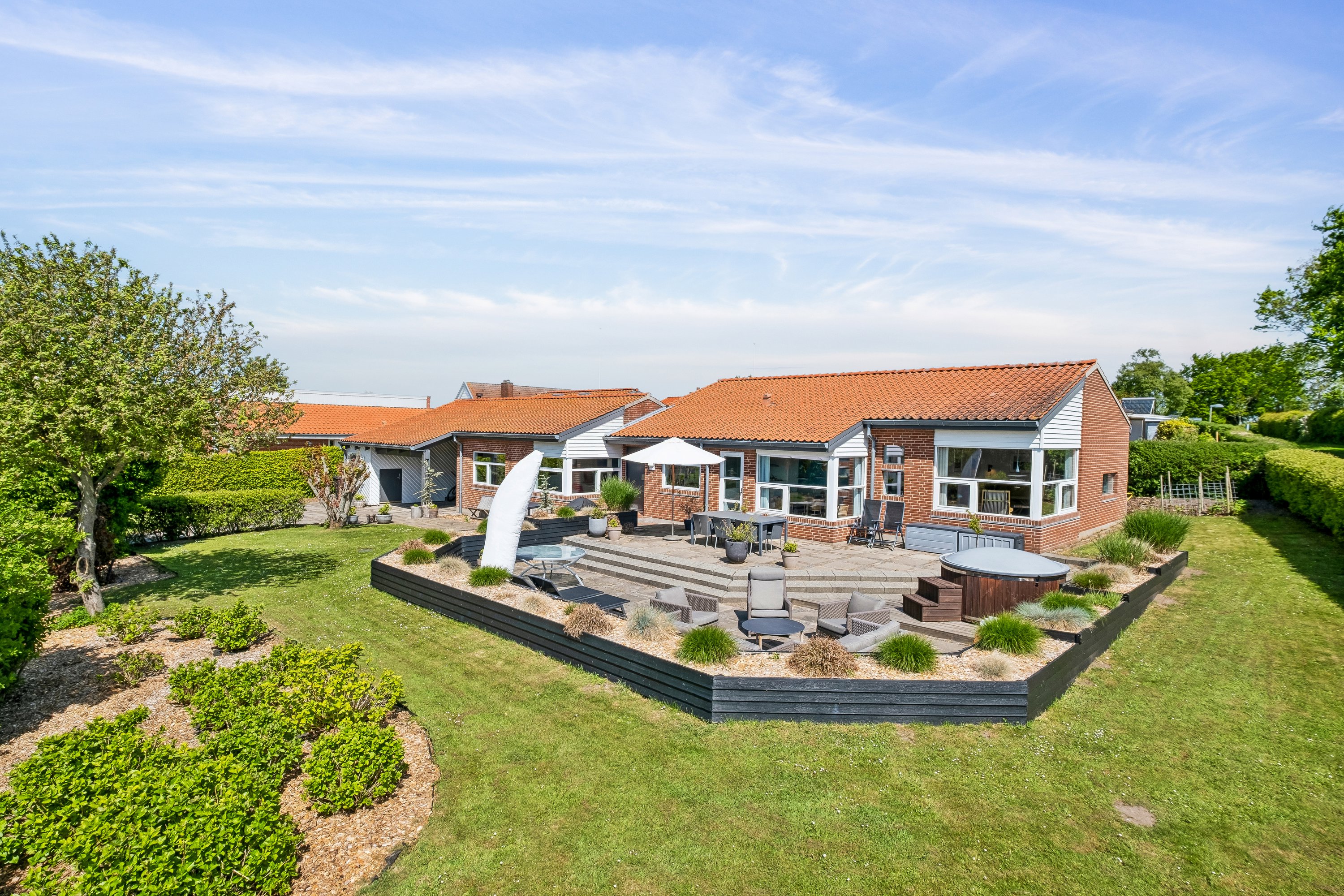 Fremhævet ejendommen fra haven billede i fuldskærmstilstand. Billede af Hovmarksvej 180, Stensballe, 8700 Horsens