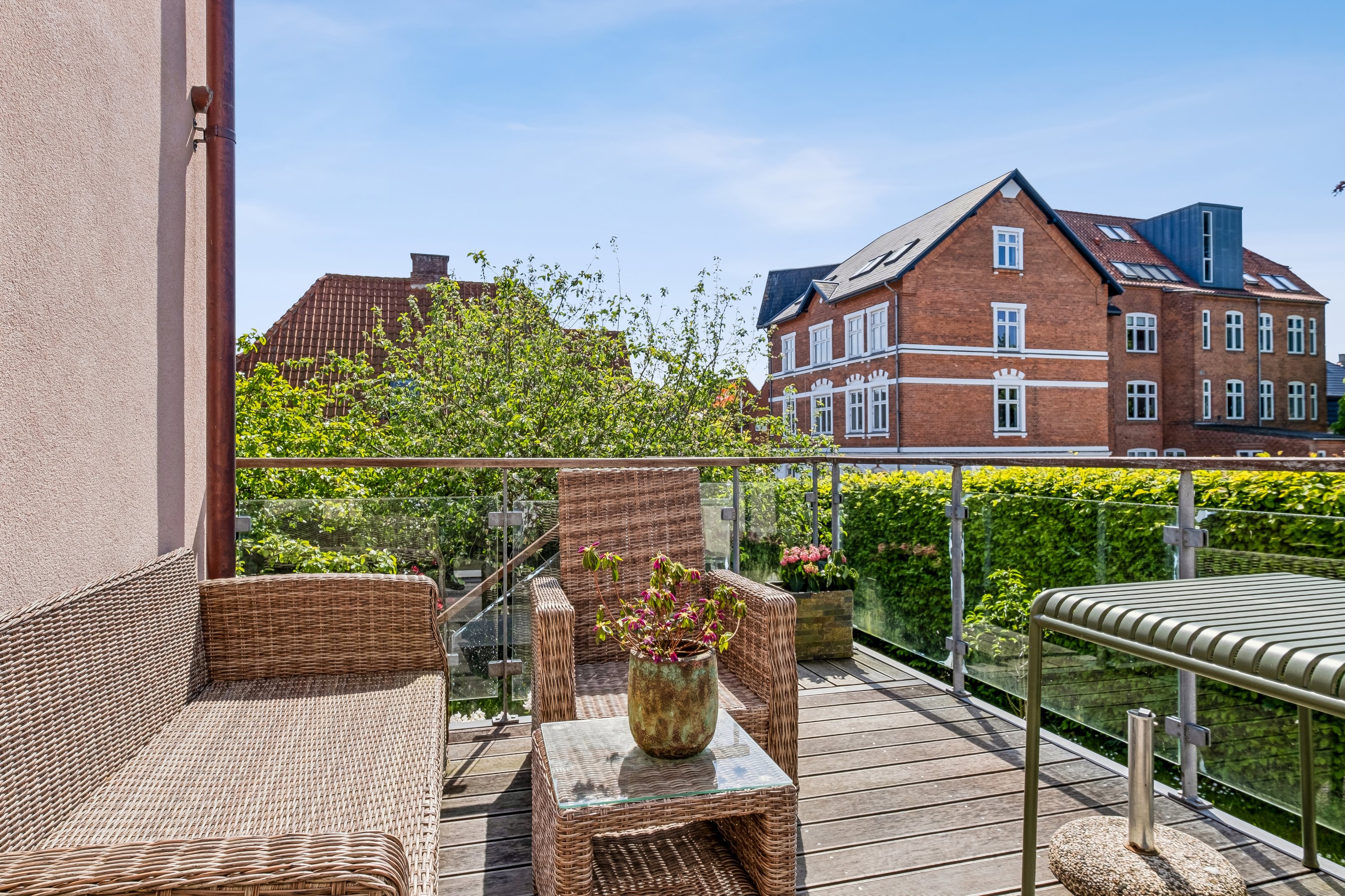 Fremhævet terrasse billede i fuldskærmstilstand. Billede af Carl Johans Gade 4, Østbyen, 8700 Horsens