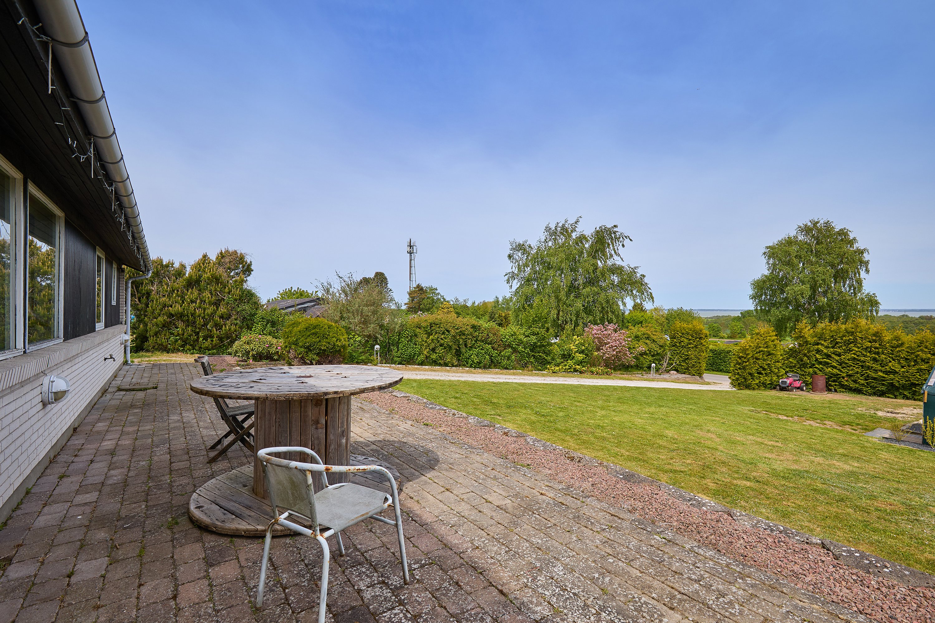 Fremhævet terrasse billede i fuldskærmstilstand. Billede af Musvitvej 5, 3300 Frederiksværk