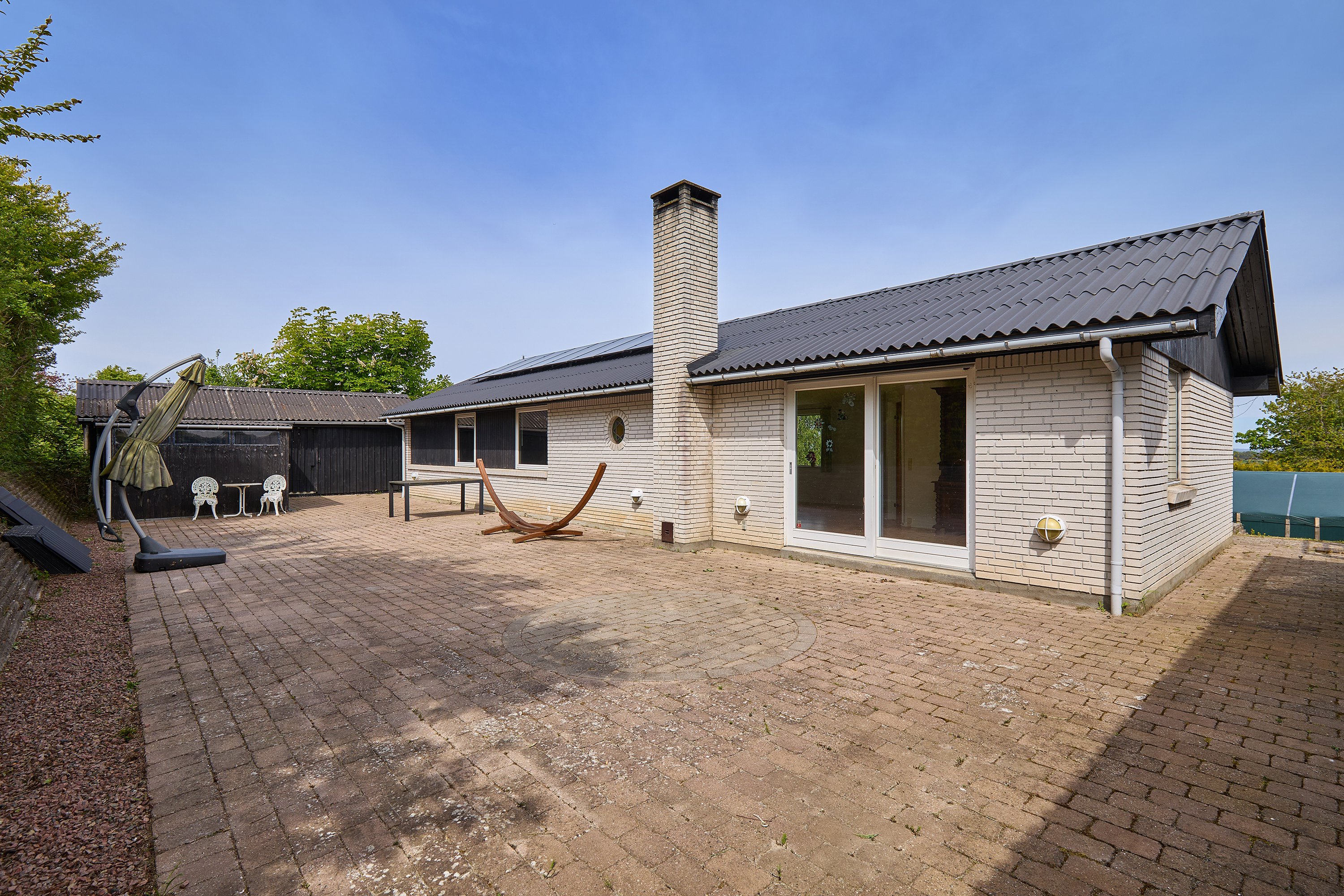 Fremhævet terrasse billede i fuldskærmstilstand. Billede af Musvitvej 5, 3300 Frederiksværk