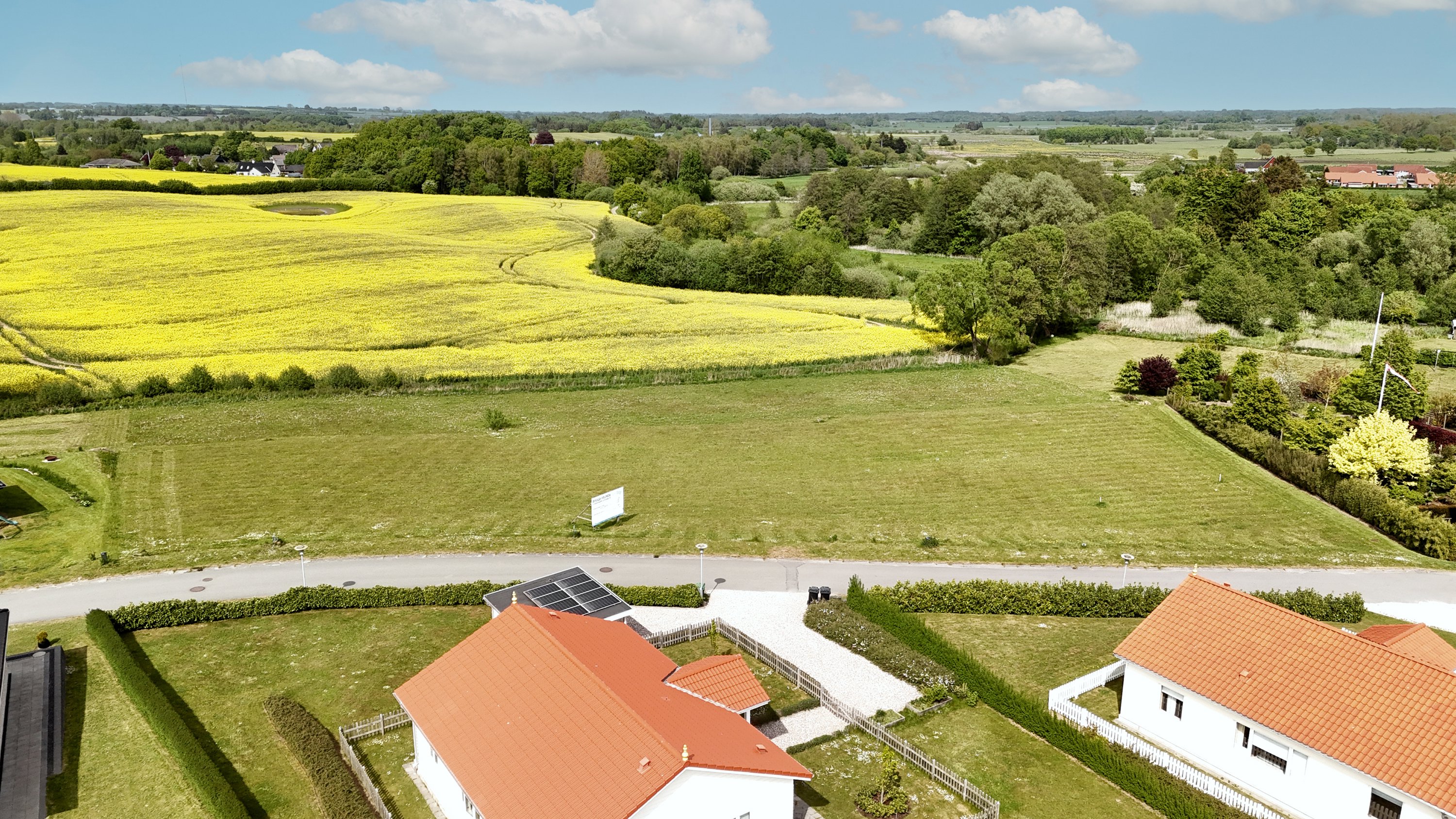 Fremhævet  billede i fuldskærmstilstand. Billede af Møllegårdsvænget 10, Nr Broby, 5672 Broby