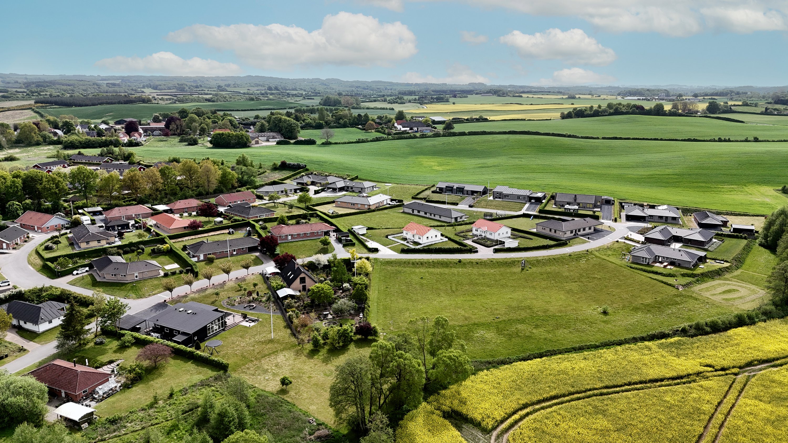 Fremhævet  billede i fuldskærmstilstand. Billede af Møllegårdsvænget 12, Nr Broby, 5672 Broby