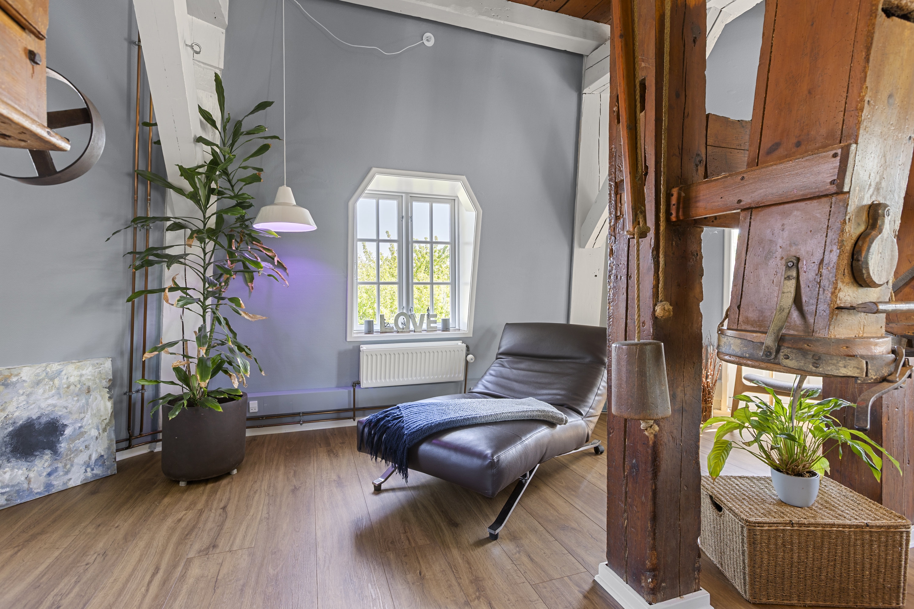 Fremhævet stue billede i fuldskærmstilstand. Billede af Møllebakken 39, 4200 Slagelse