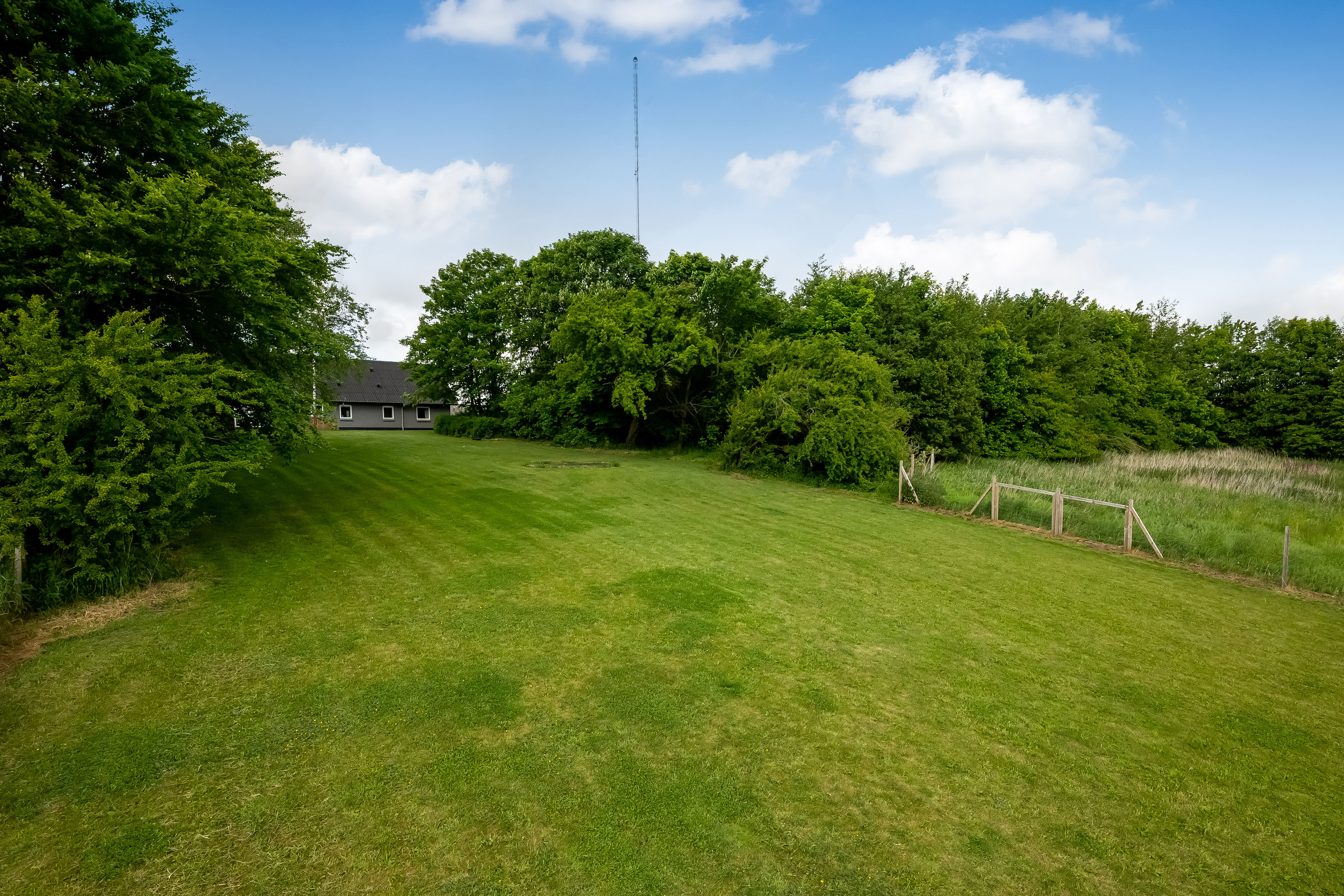Fremhævet have billede i fuldskærmstilstand. Billede af Kalsgårdvej 13, Mejrup, 7500 Holstebro