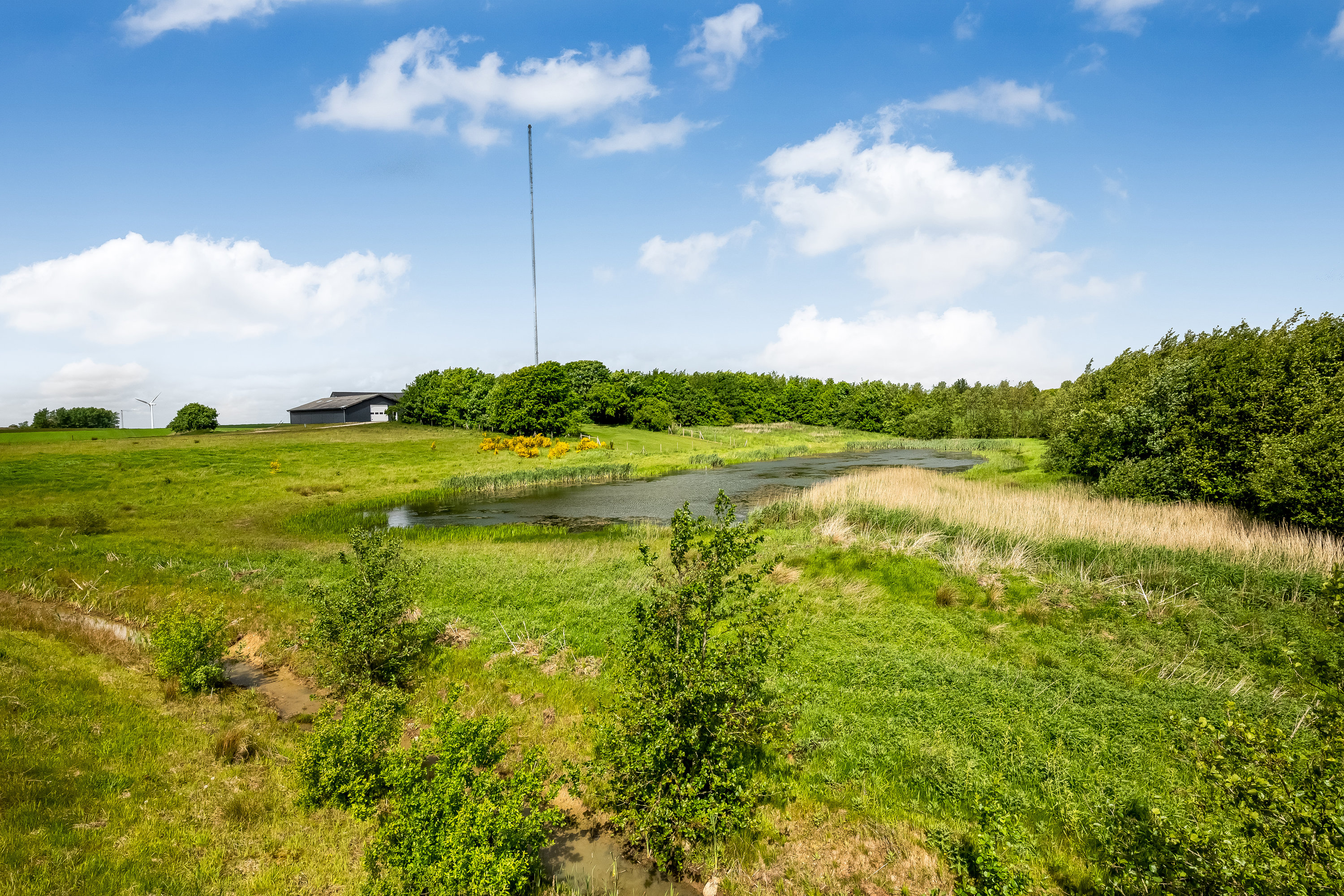 Fremhævet ejendommen billede i fuldskærmstilstand. Billede af Kalsgårdvej 13, Mejrup, 7500 Holstebro
