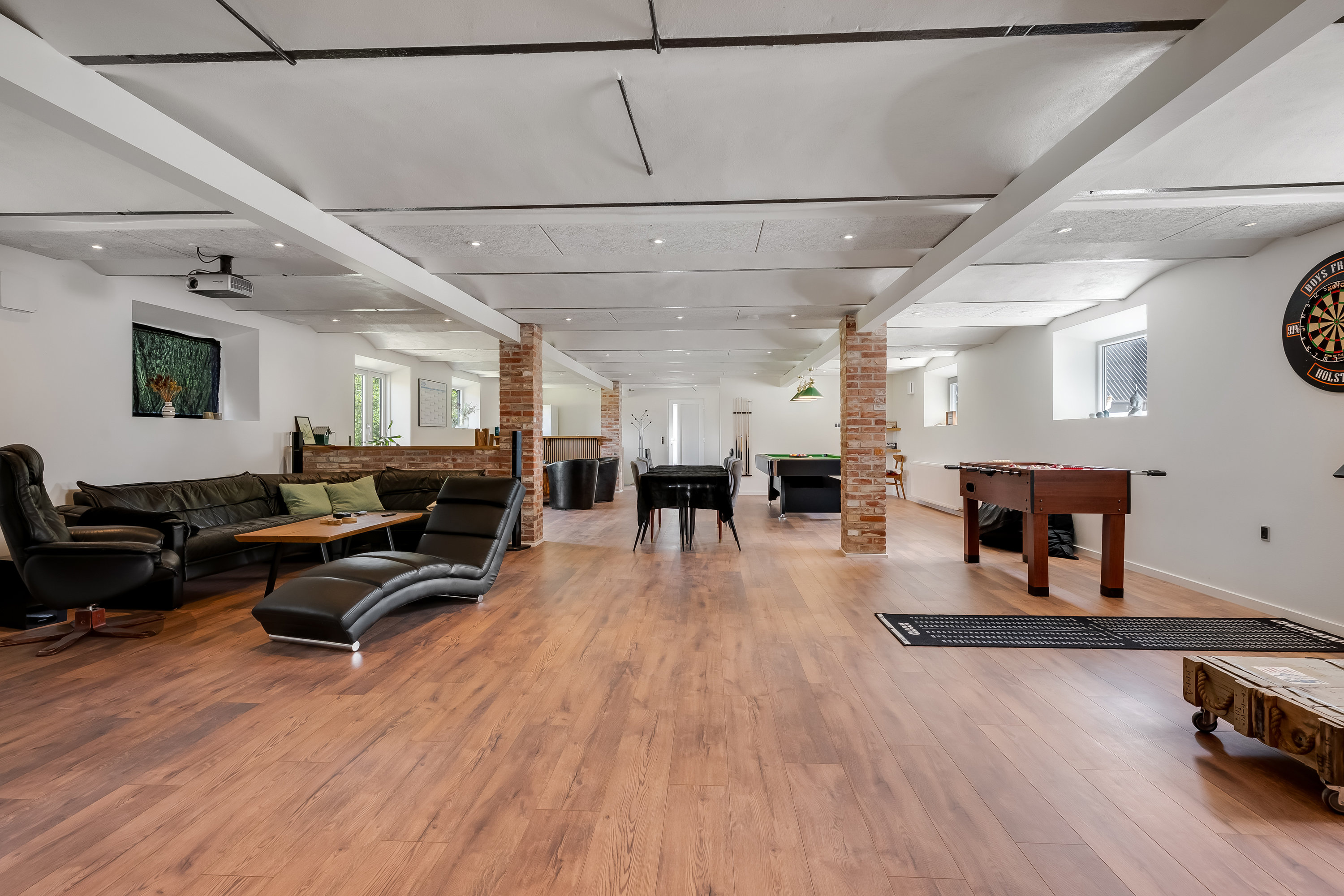 Fremhævet gildesal billede i fuldskærmstilstand. Billede af Kalsgårdvej 13, Mejrup, 7500 Holstebro