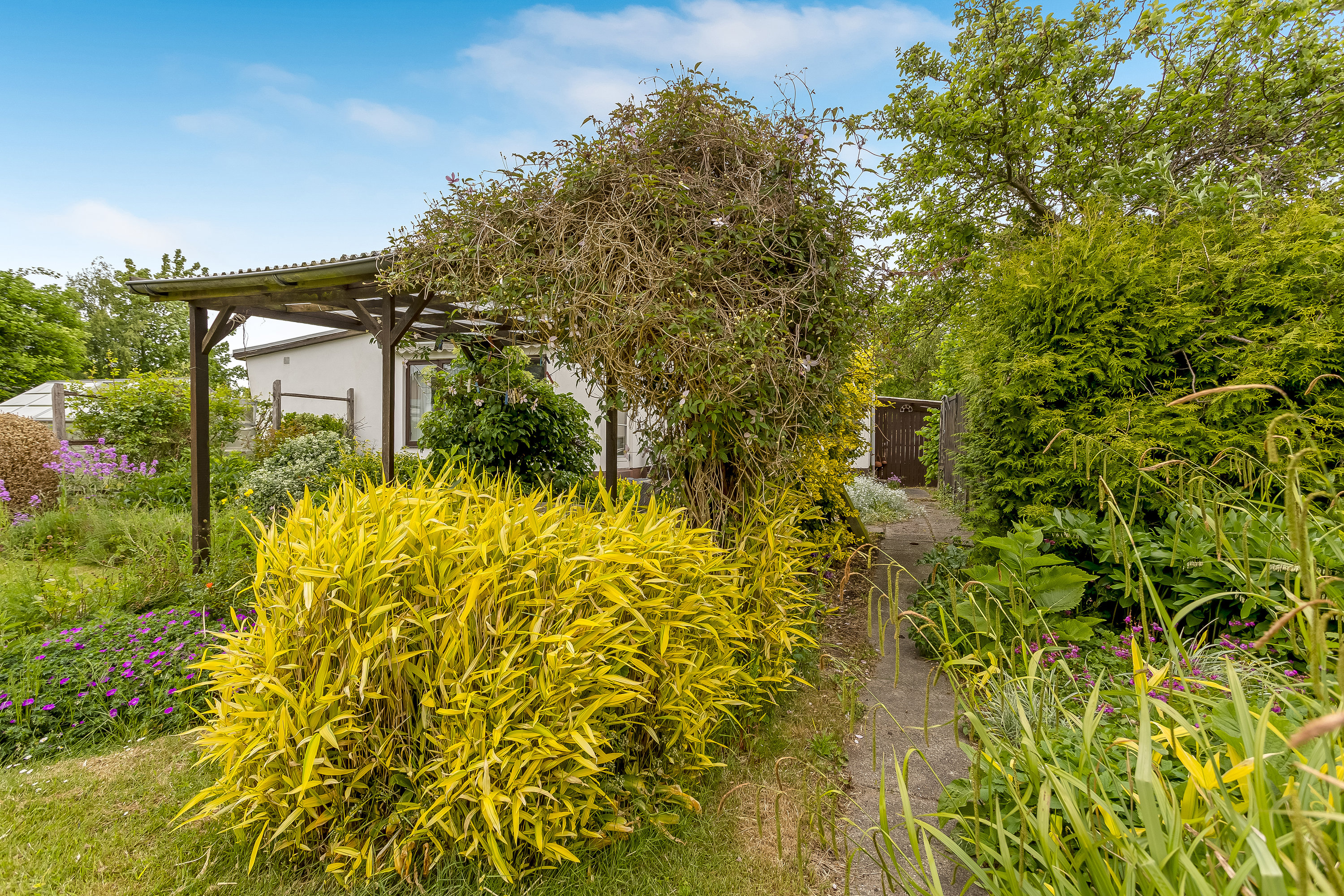 Fremhævet have billede i fuldskærmstilstand. Billede af Mosevænget 4, 4900 Nakskov