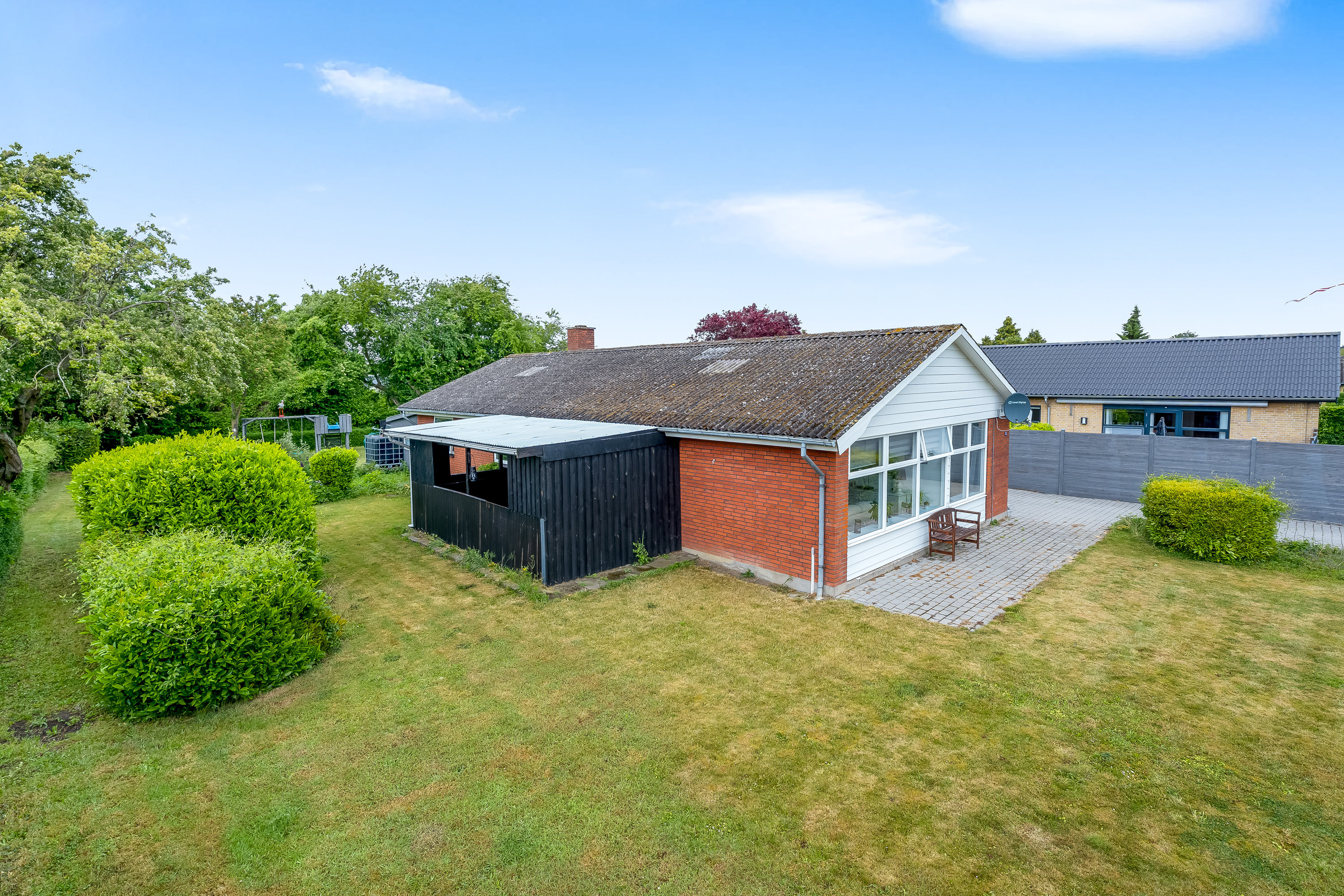 Fremhævet mastefoto billede i fuldskærmstilstand. Billede af Eiglersvej 35, 4900 Nakskov