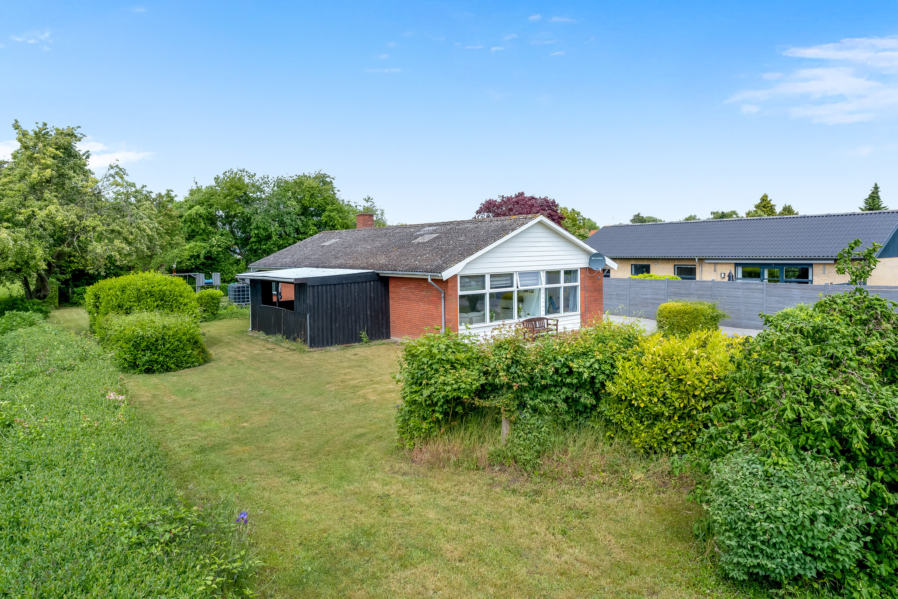 Fremhævet mastefoto billede i fuldskærmstilstand. Billede af Eiglersvej 35, 4900 Nakskov